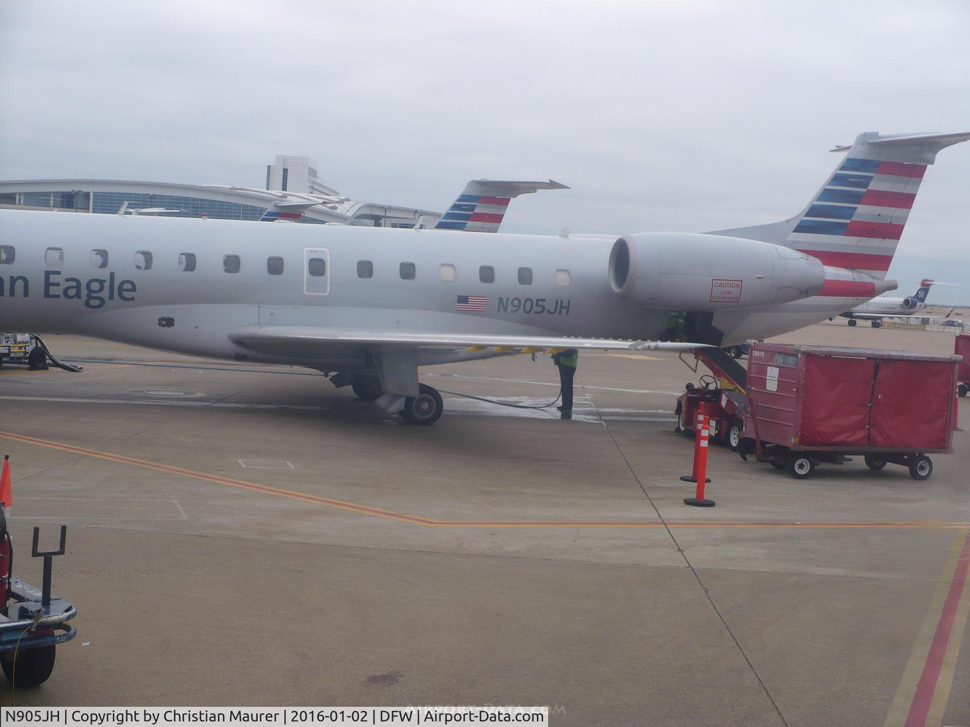 N905JH, 2005 Embraer ERJ-145LR (EMB-145LR) C/N 14500892, ERJ-145LR