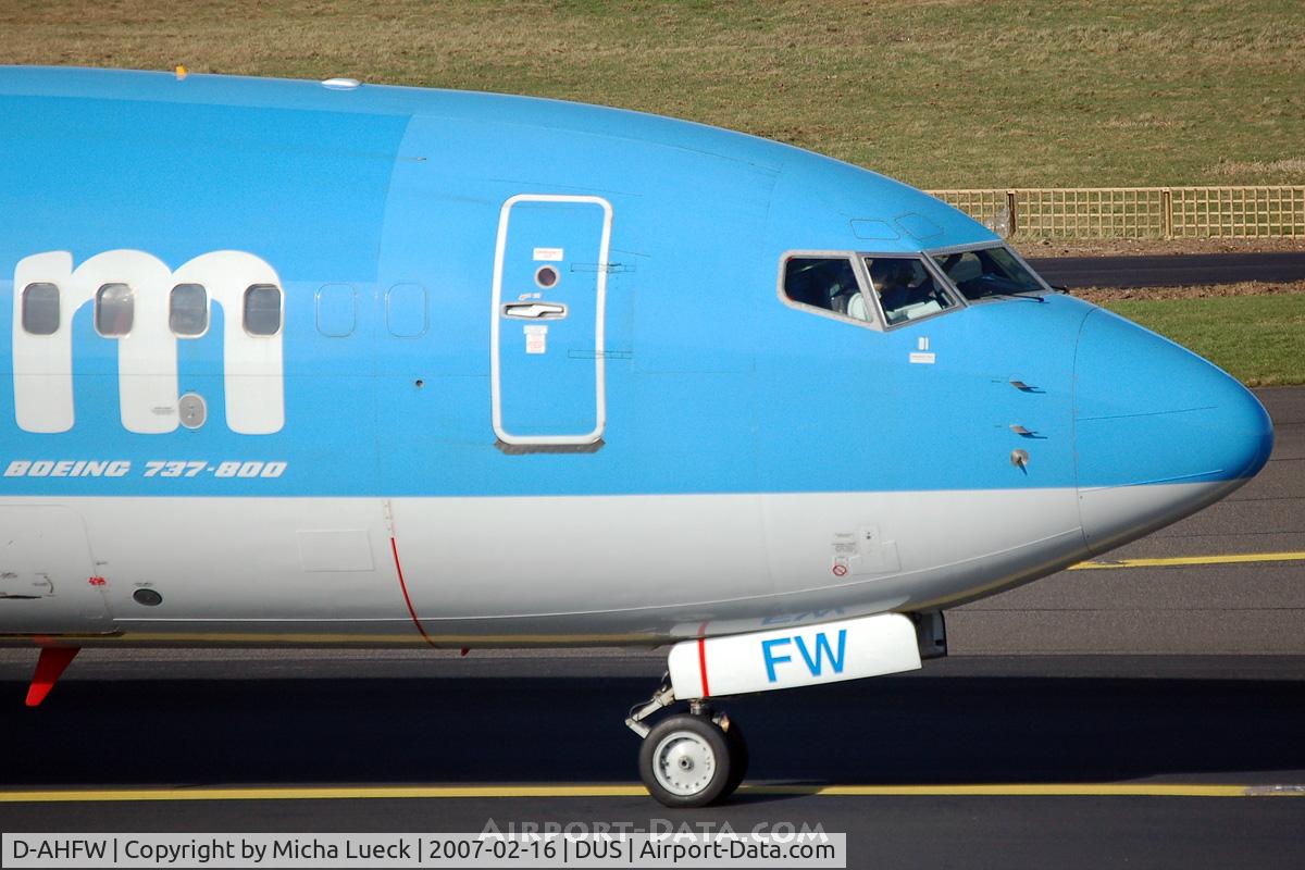D-AHFW, 2001 Boeing 737-8K5 C/N 30882, At Düsseldorf