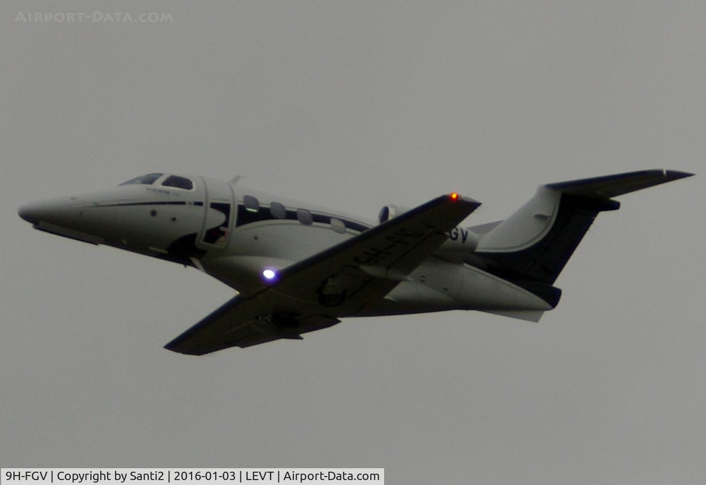 9H-FGV, 2010 Embraer EMB-500 Phenom 100 C/N 50000193, Taking off, RWY 22.