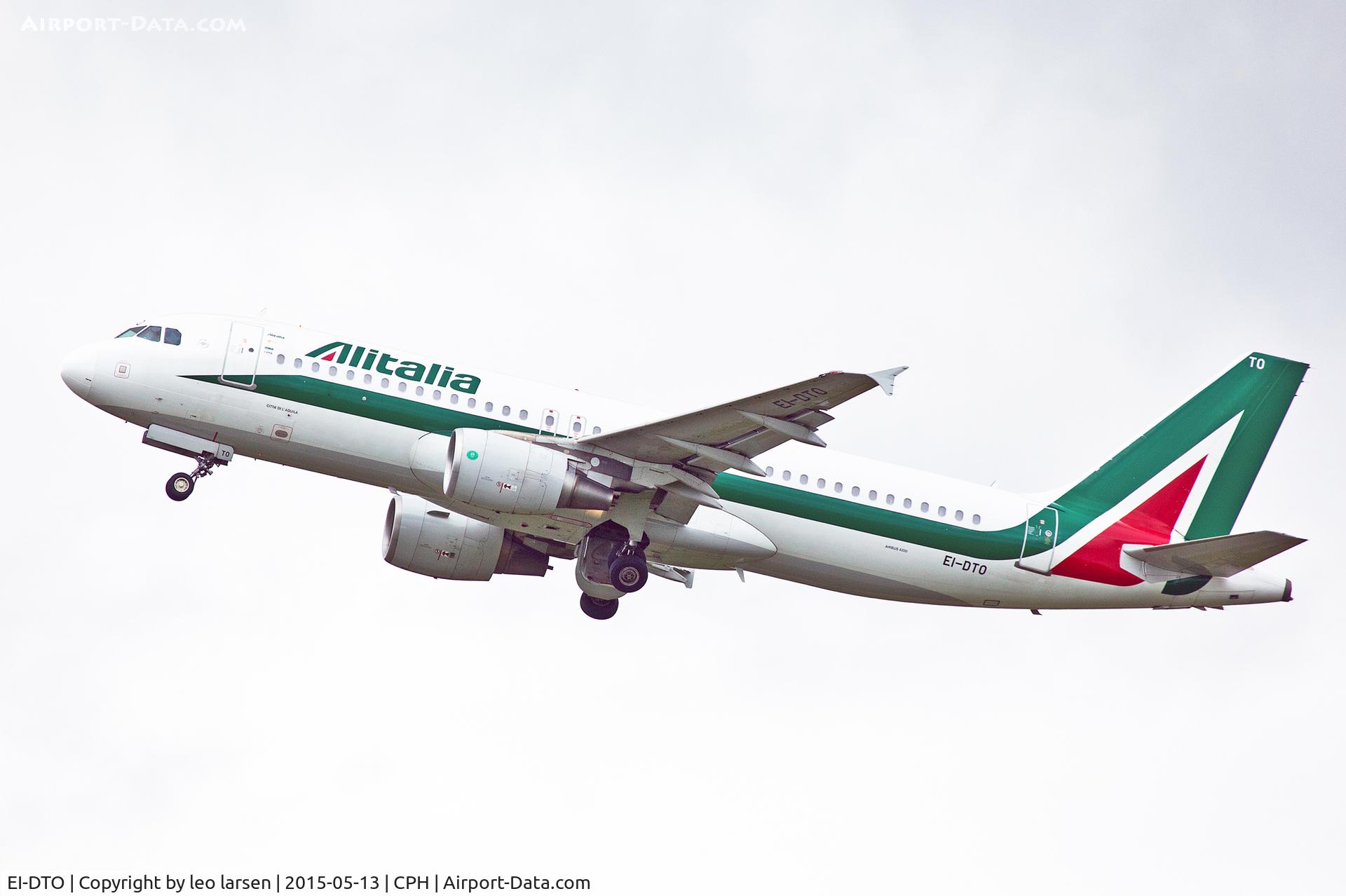 EI-DTO, 2010 Airbus A320-216 C/N 4152, Copenhagen 13.5.15