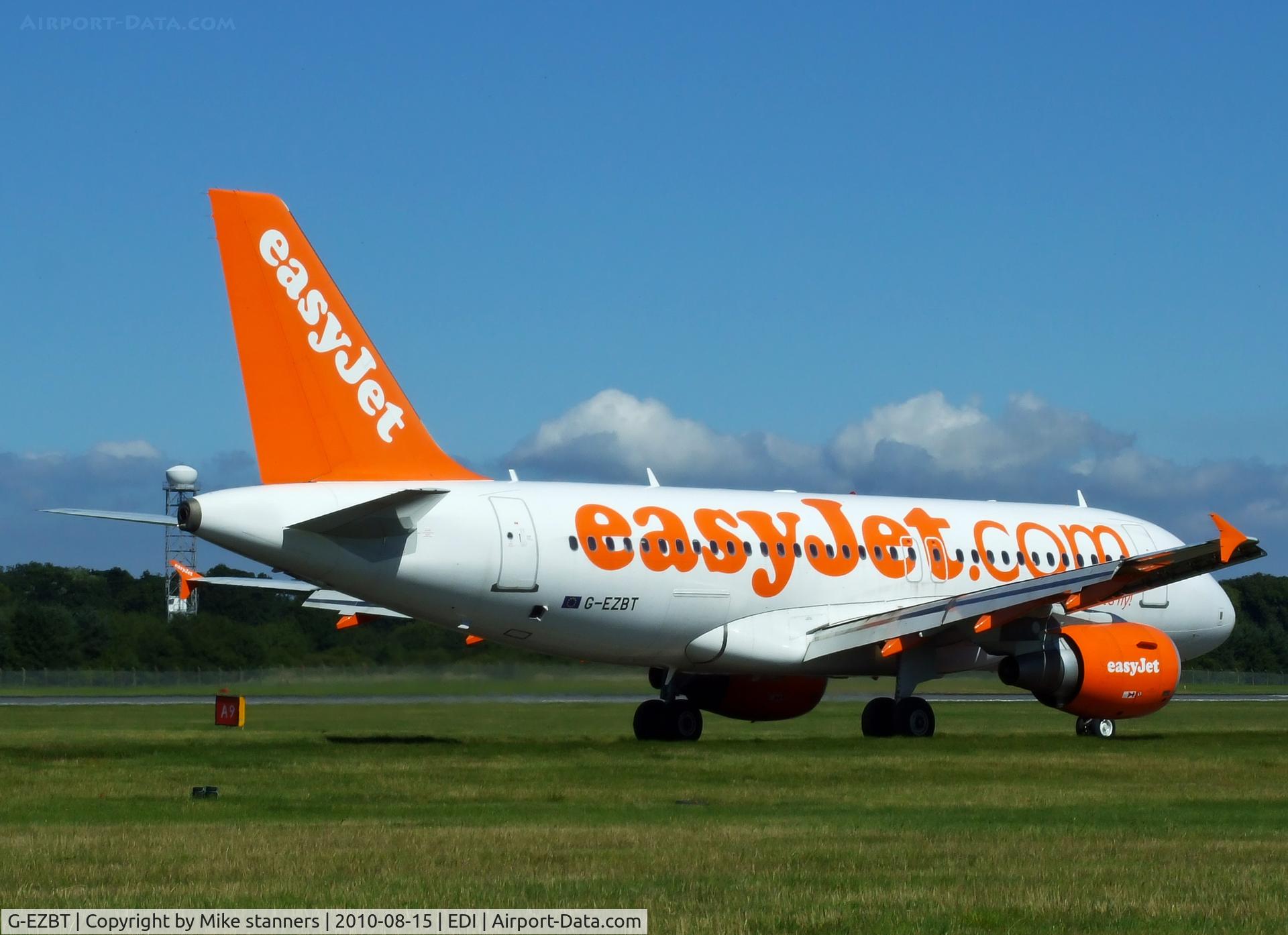 G-EZBT, 2007 Airbus A319-111 C/N 3090, EZY6940