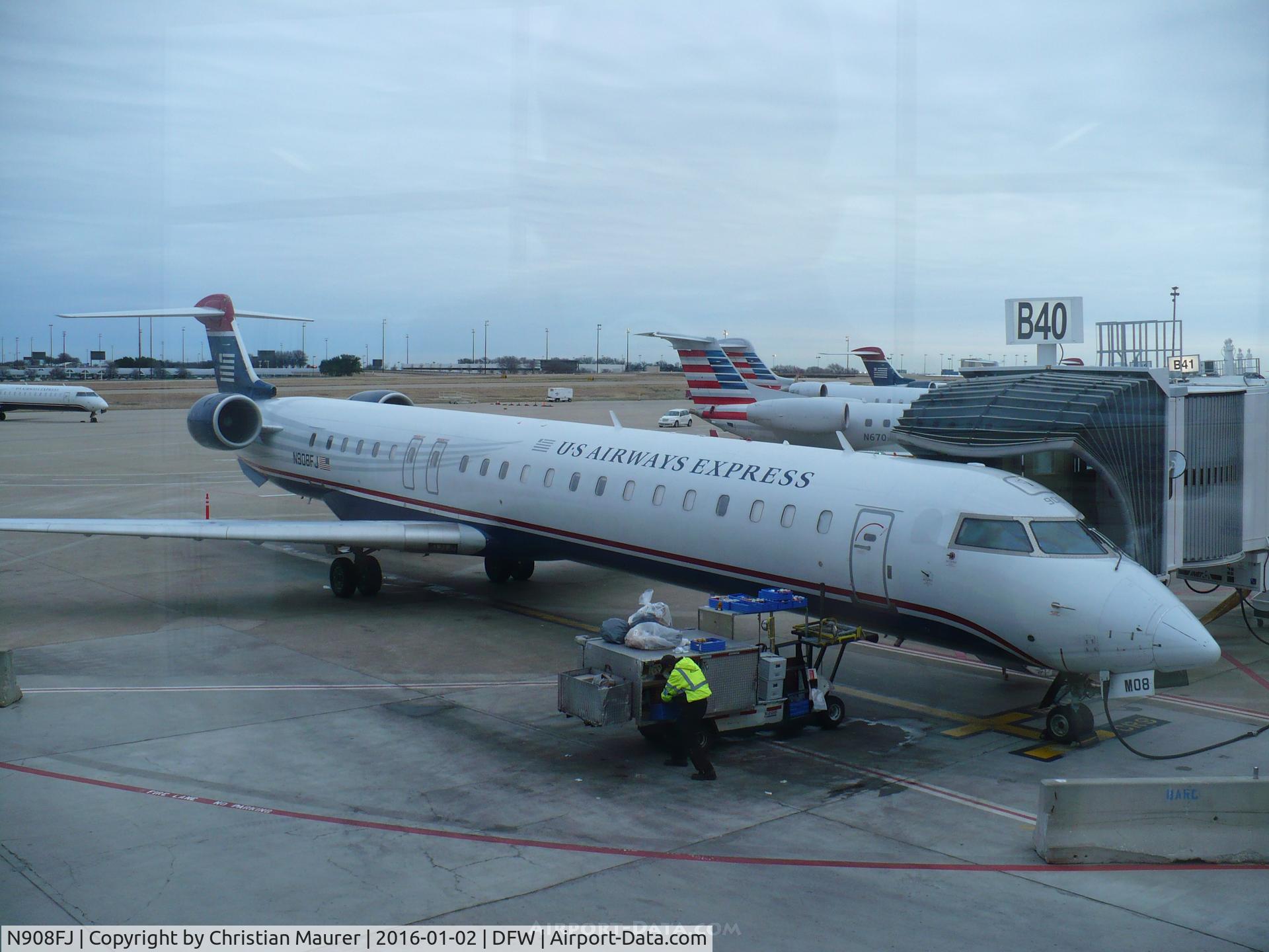 N908FJ, 2003 Bombardier CRJ-900ER (CL-600-2D24) C/N 15008, CRJ-900