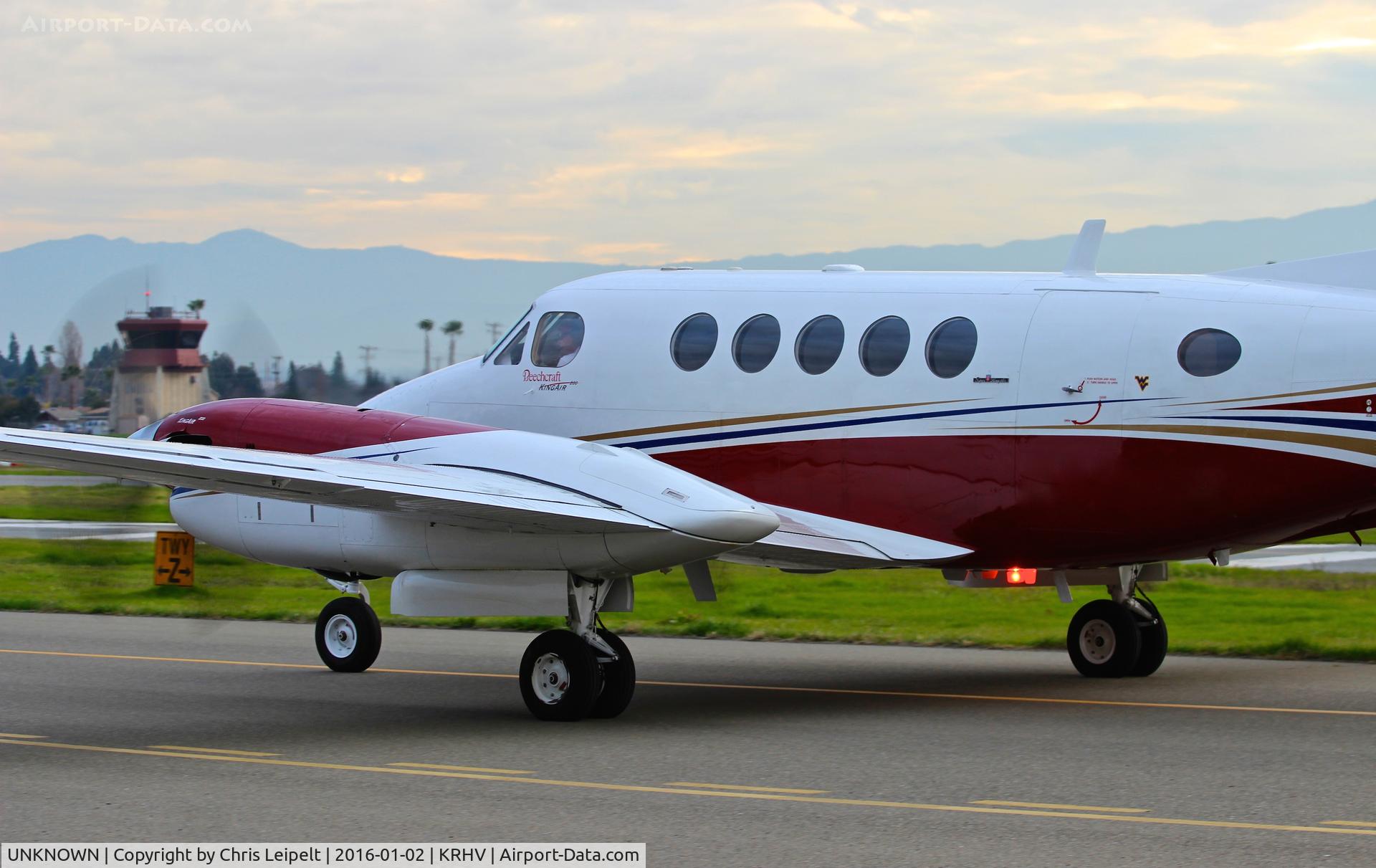 UNKNOWN, Beech King Air 250 C/N Not known, So-Cal based 1978 Beechcraft King Air 200 taxing in to the visitor's ramp at Reid Hillview Airport, San Jose, CA. No tail number as per request of owner.
