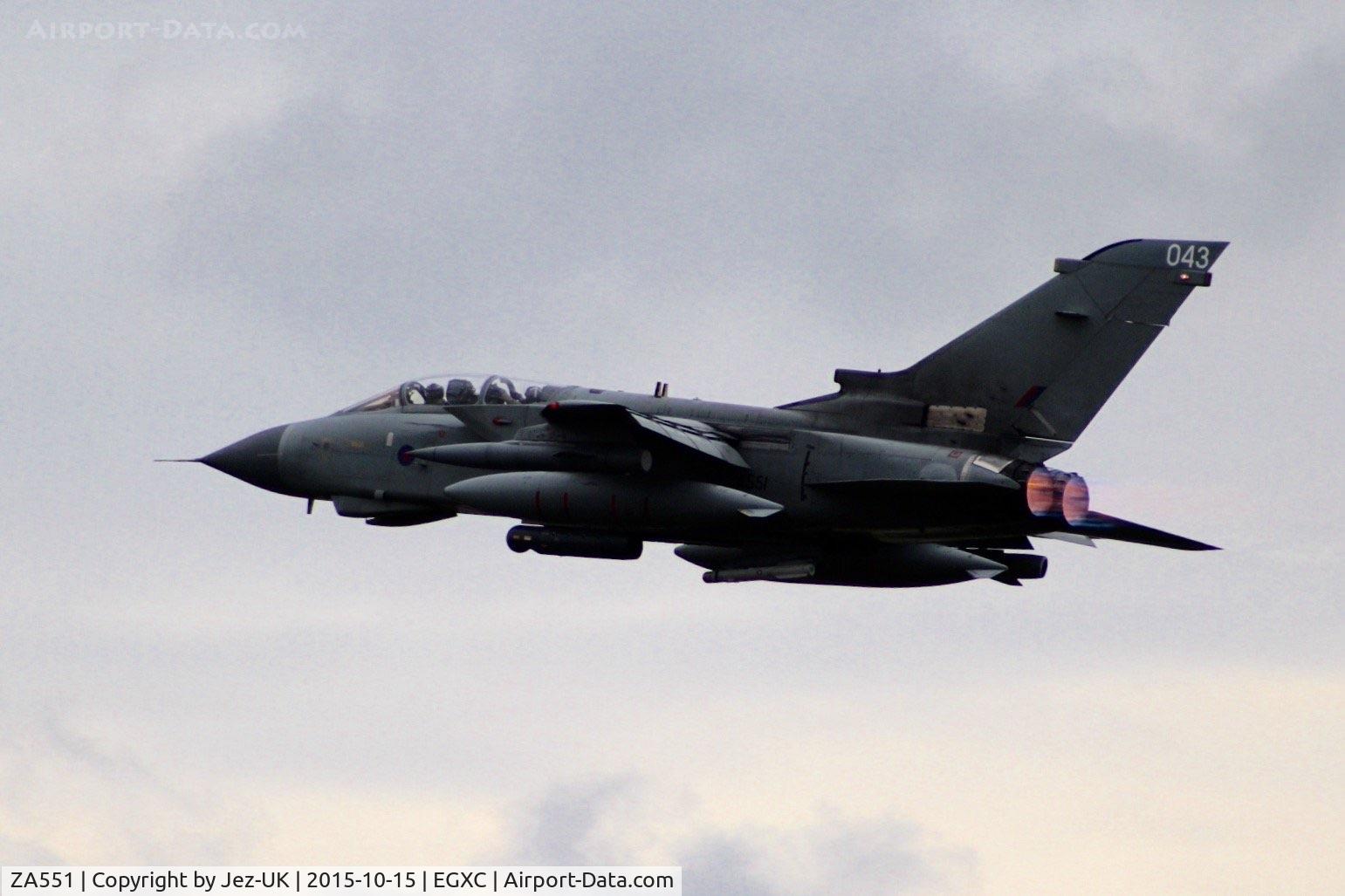 ZA551, 1981 Panavia Tornado GR.4 C/N 067/BT018/3035, flashing by, afterburners on, code 043