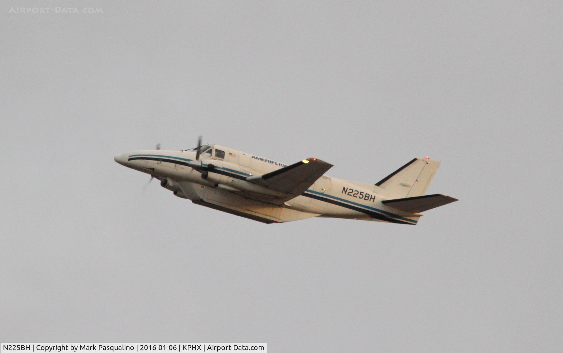 N225BH, 1982 Beech C99 Airliner C/N U-181, Beech C99