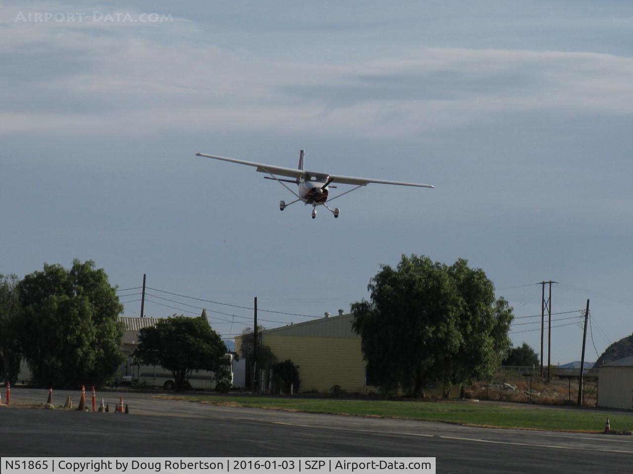 N51865, 1981 Cessna 172P C/N 17274362, 1981 Cessna 172p SKYHAWK, Lycoming O-320-D2J 160 hp, on final for Rwy 22