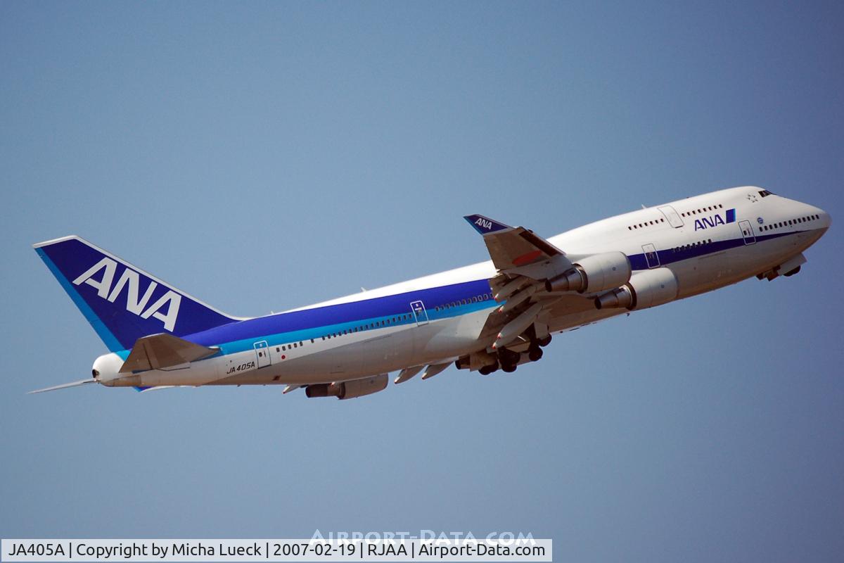 JA405A, 2000 Boeing 747-481 C/N 30322, At Narita