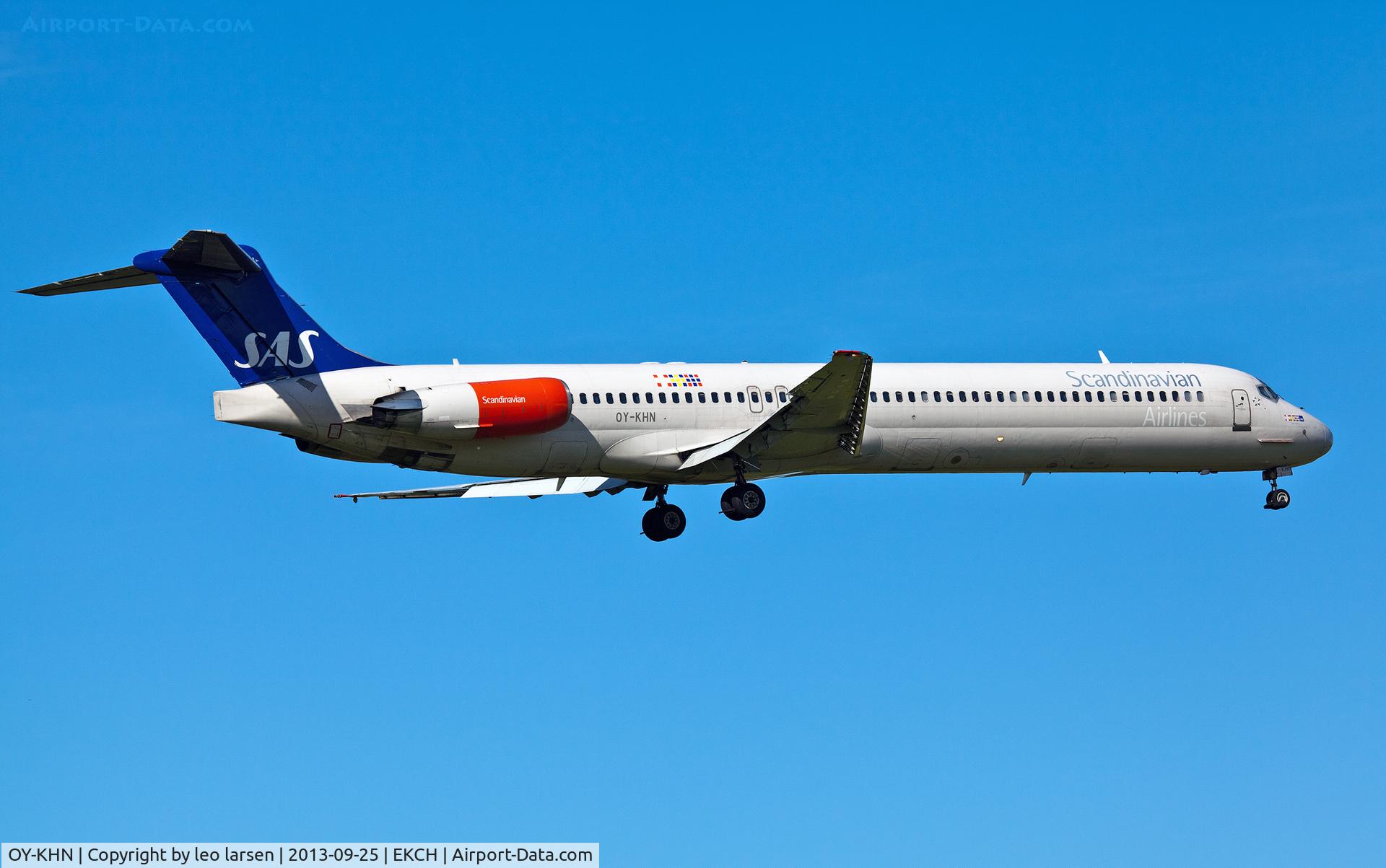 OY-KHN, 1991 McDonnell Douglas MD-82 (DC-9-82) C/N 53000, Copenhagen 25.9.13