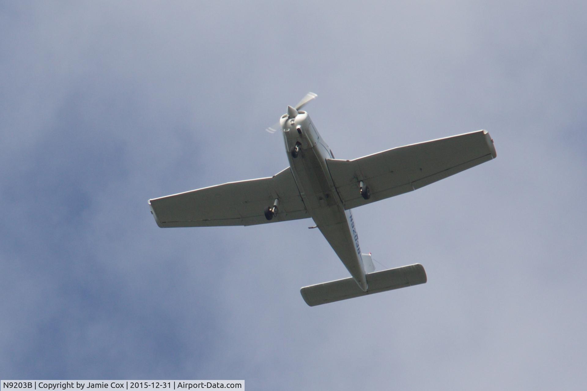 N9203B, Piper PA-28-161 C/N 2841003, Dec 2015 or Jan 2016, Melbourne, FL