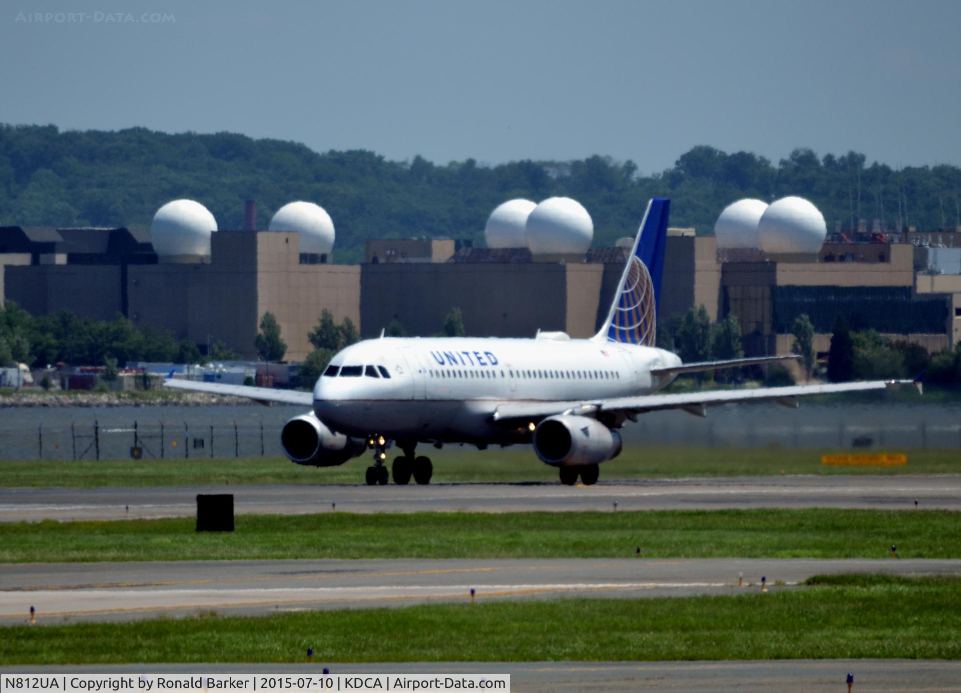 N812UA, 1998 Airbus A319-131 C/N 850, Takeoff National