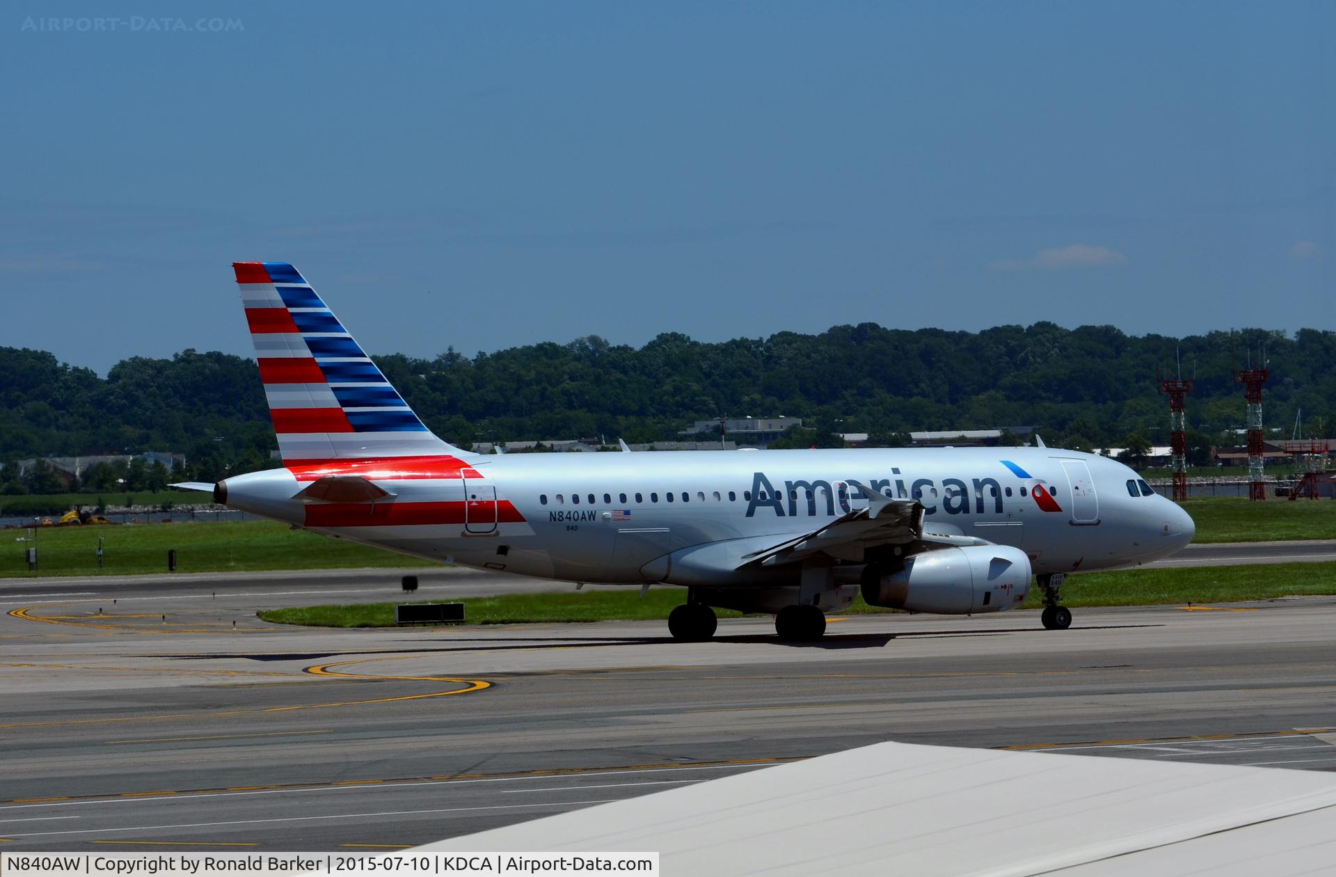 N840AW, 2006 Airbus A319-132 C/N 2690, Taxi National