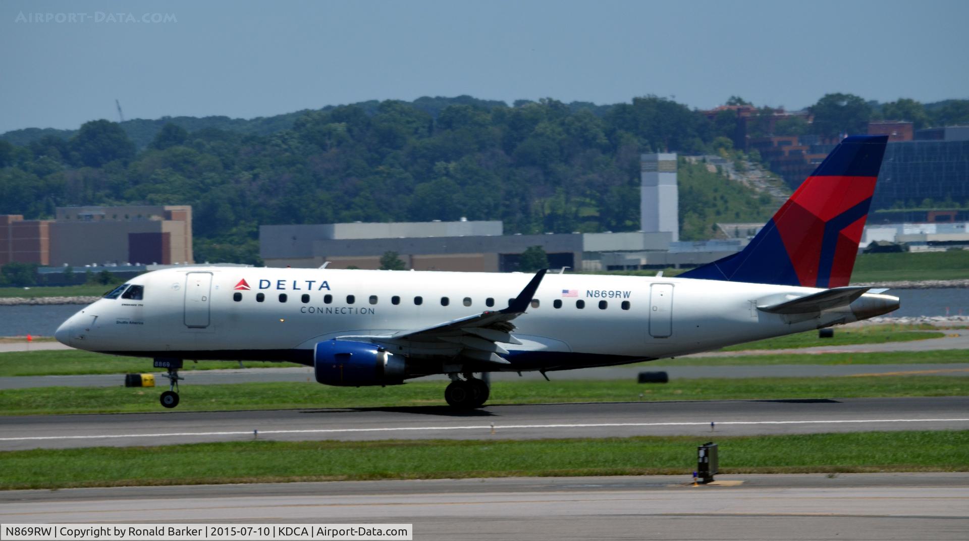 N869RW, 2006 Embraer 170SE (ERJ-170-100SE) C/N 17000133, Nose wheel liftoff National