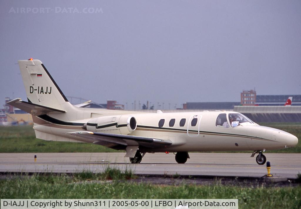 D-IAJJ, 1975 Cessna 501 Citation I/SP C/N 500-0245, Taxiing holding point rwy 14L for departure...