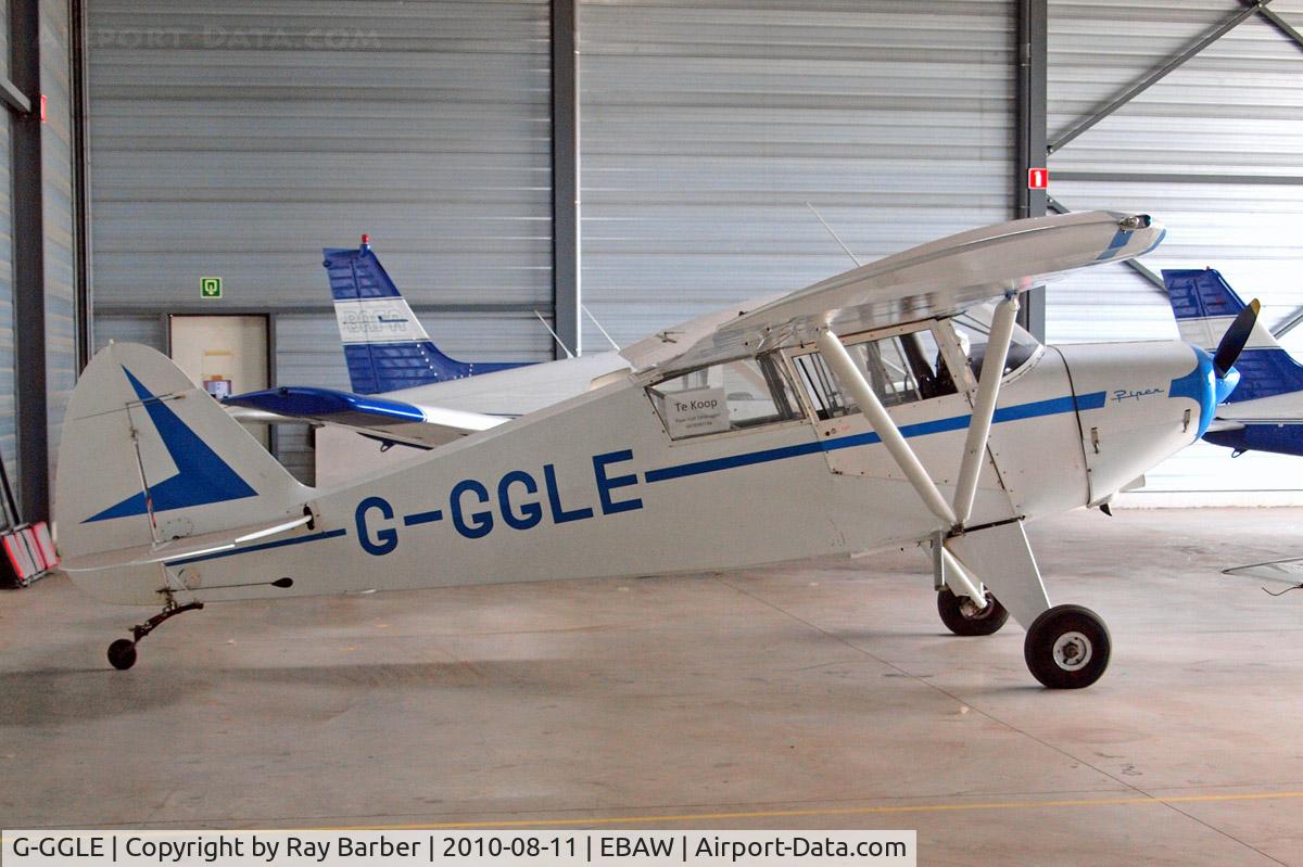 G-GGLE, 1961 Piper PA-22-108 Colt Colt C/N 22-8914, Piper PA-22-108 Colt [22-8914] Antwerp-Deurne~OO 11/08/2010