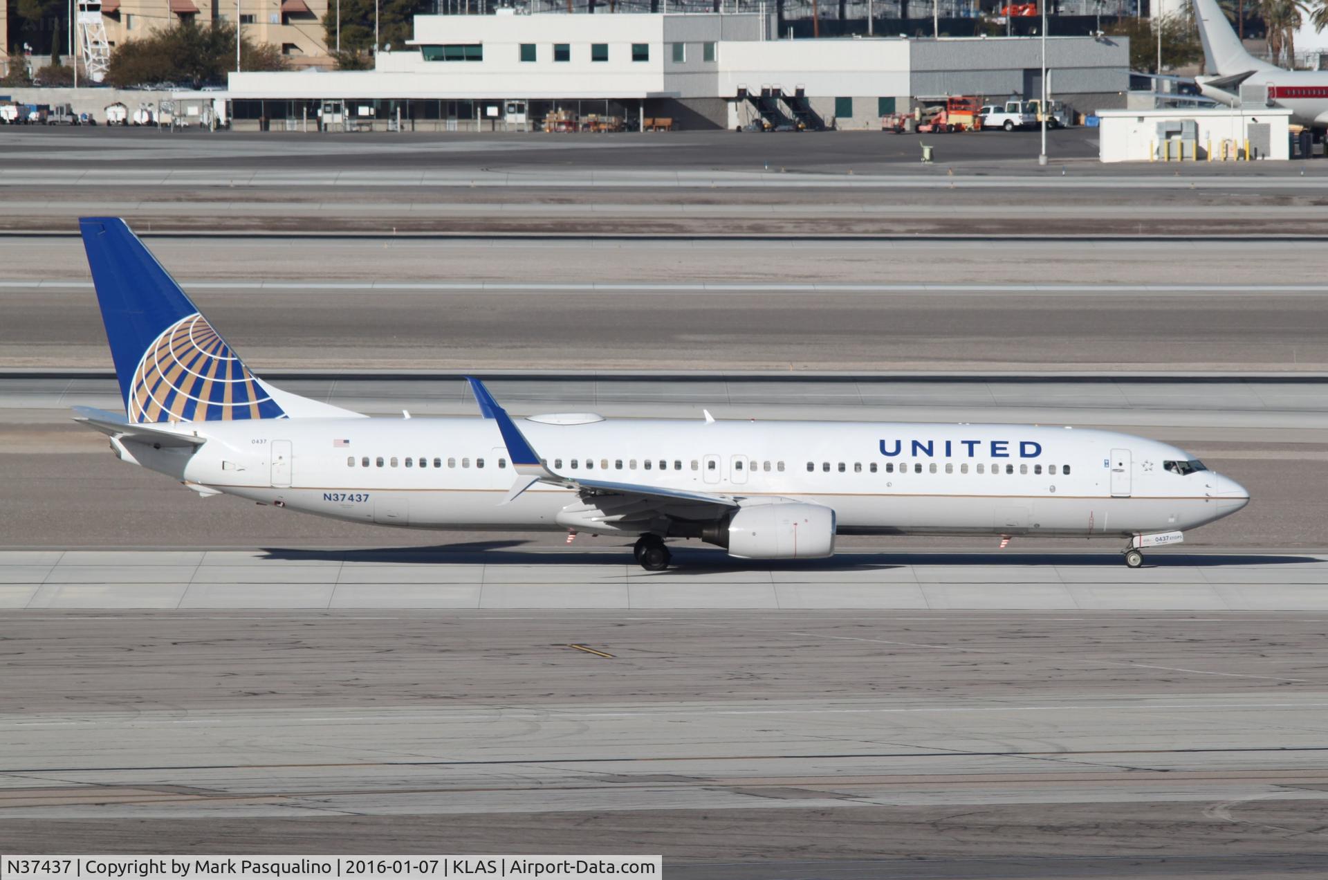N37437, 2009 Boeing 737-924/ER C/N 33532, Boeing 737-900ER