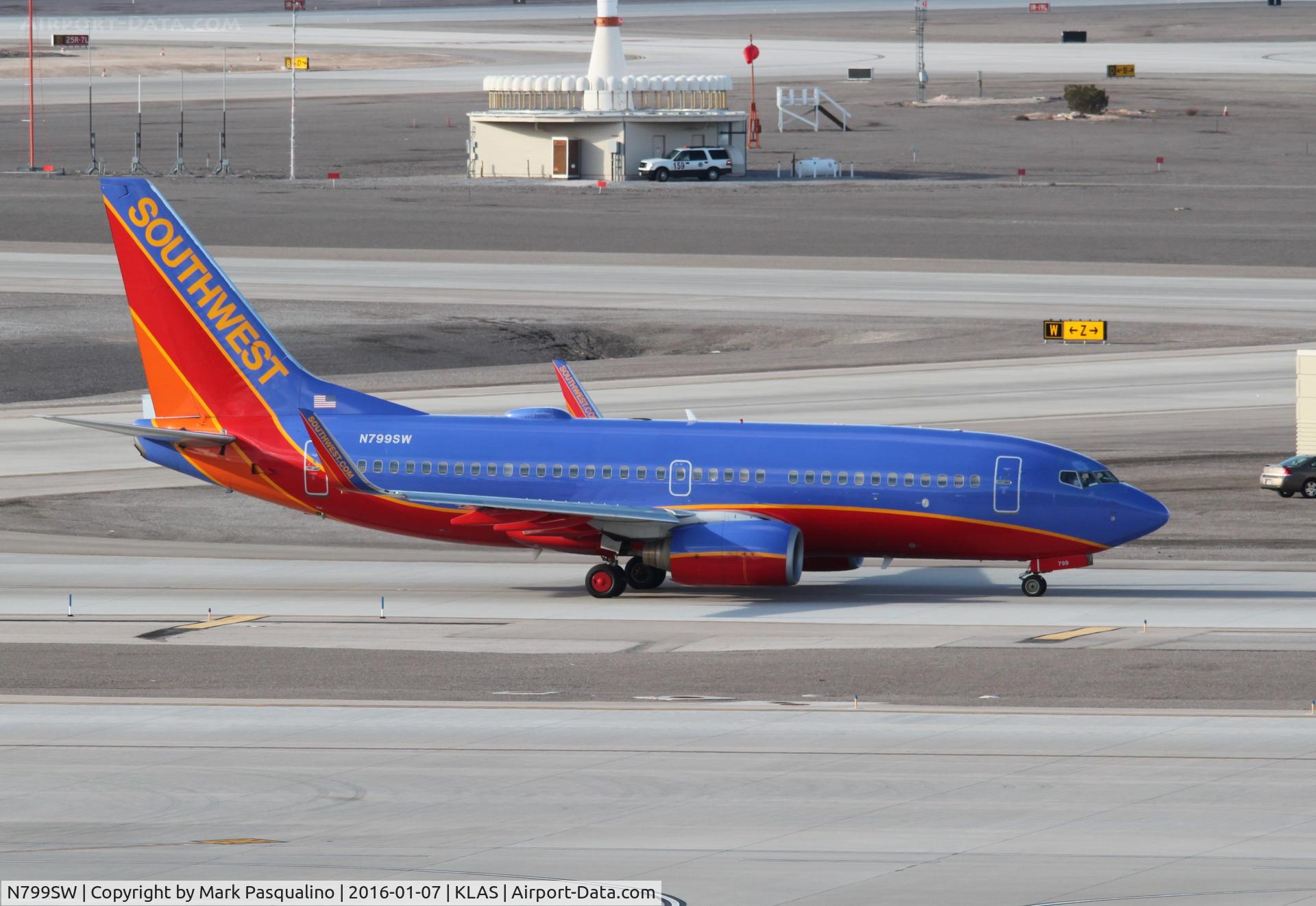 N799SW, 1998 Boeing 737-7Q8 C/N 28209, Boeing 737-700