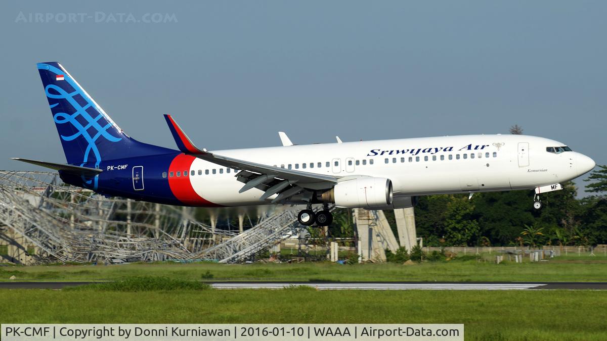 PK-CMF, 2002 Boeing 737-86Q C/N 32885, Nosename 