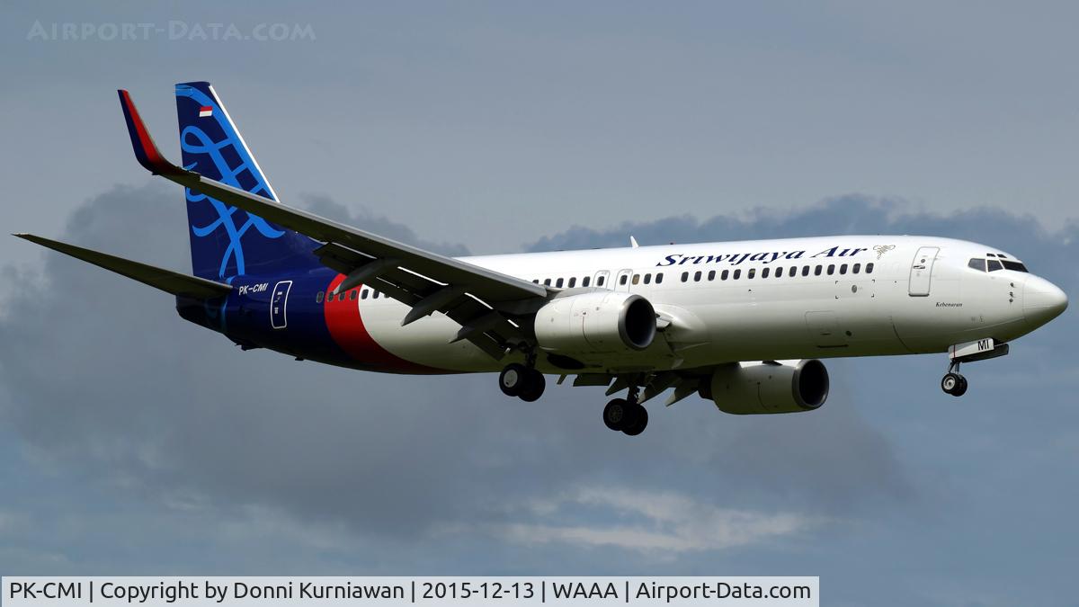 PK-CMI, 1998 Boeing 737-8Q8 C/N 28214, 