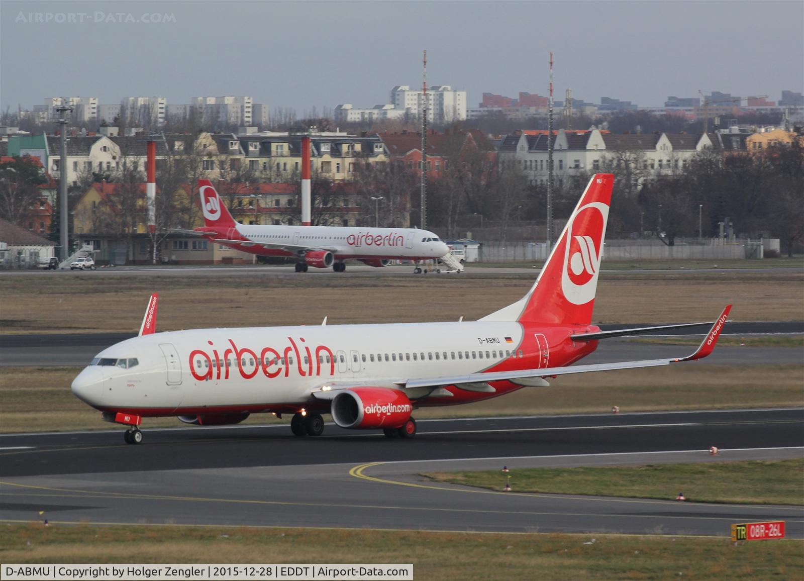 D-ABMU, 2013 Boeing 737-86J C/N 39384, Departing AirBerliner on rwy 26L...