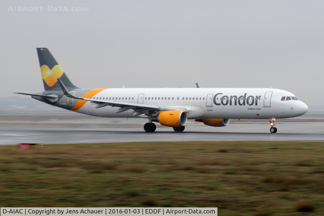 D-AIAC, 2014 Airbus A321-211 C/N 5969, Speeding up rwy 18