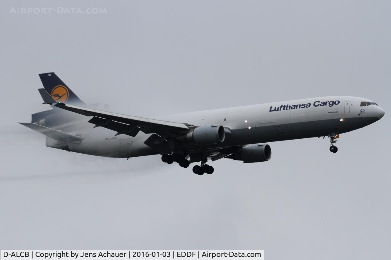 D-ALCB, 1998 McDonnell Douglas MD-11F C/N 48782, Arriving in FRA