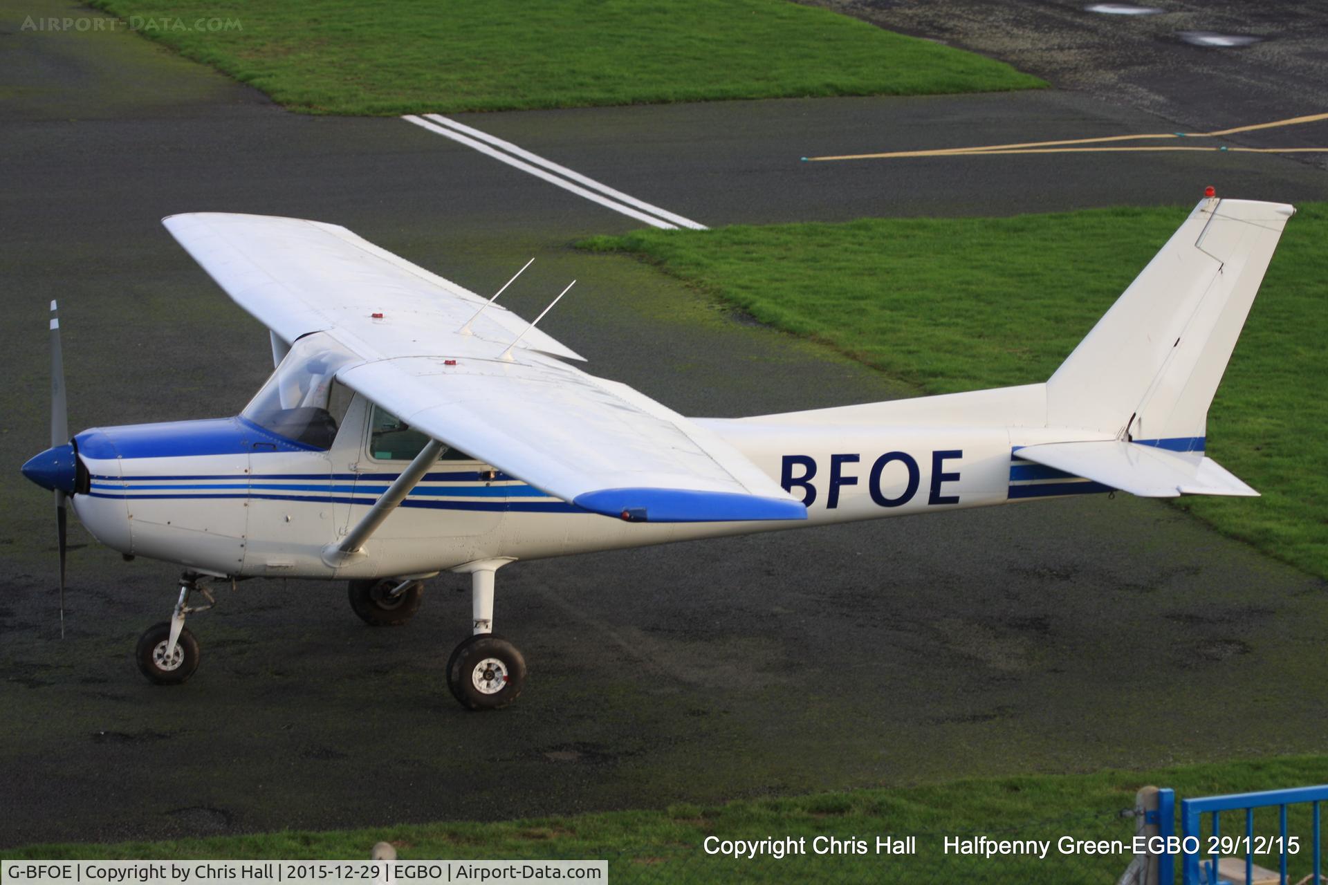 G-BFOE, 1978 Reims F152 C/N 1475, at Halfpenny Green