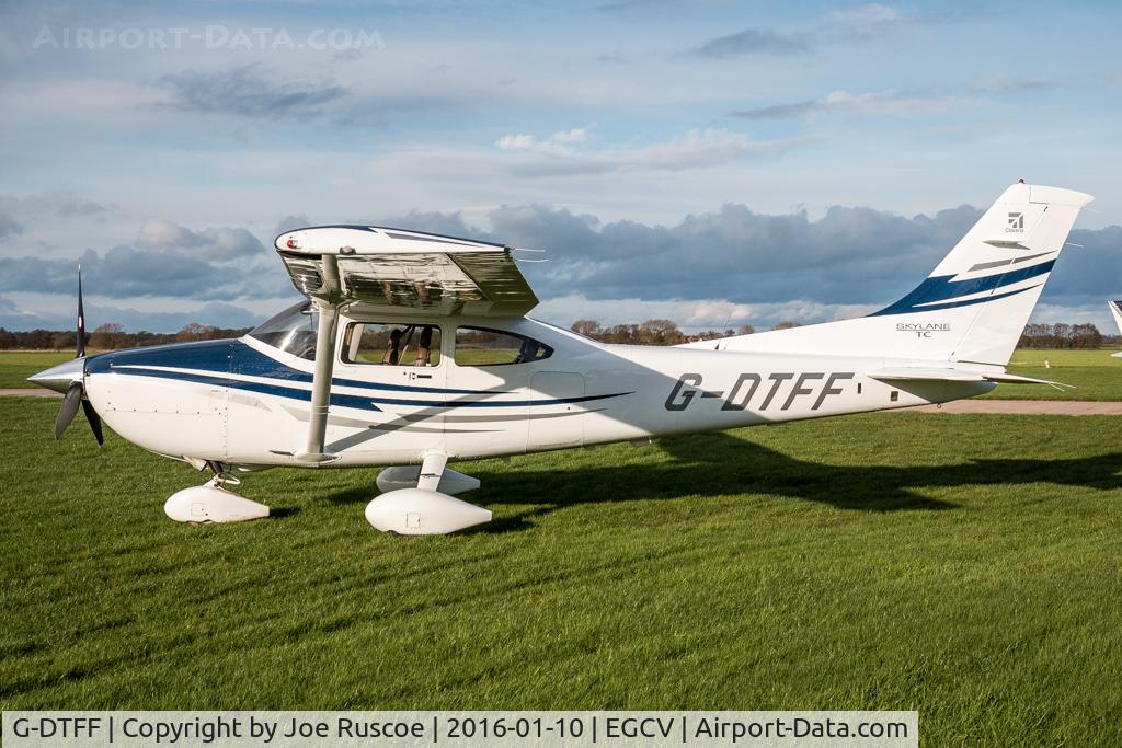 G-DTFF, 2005 Cessna T182T Turbo Skylane C/N T18208474, G-DTFF at Sleap Airfield.