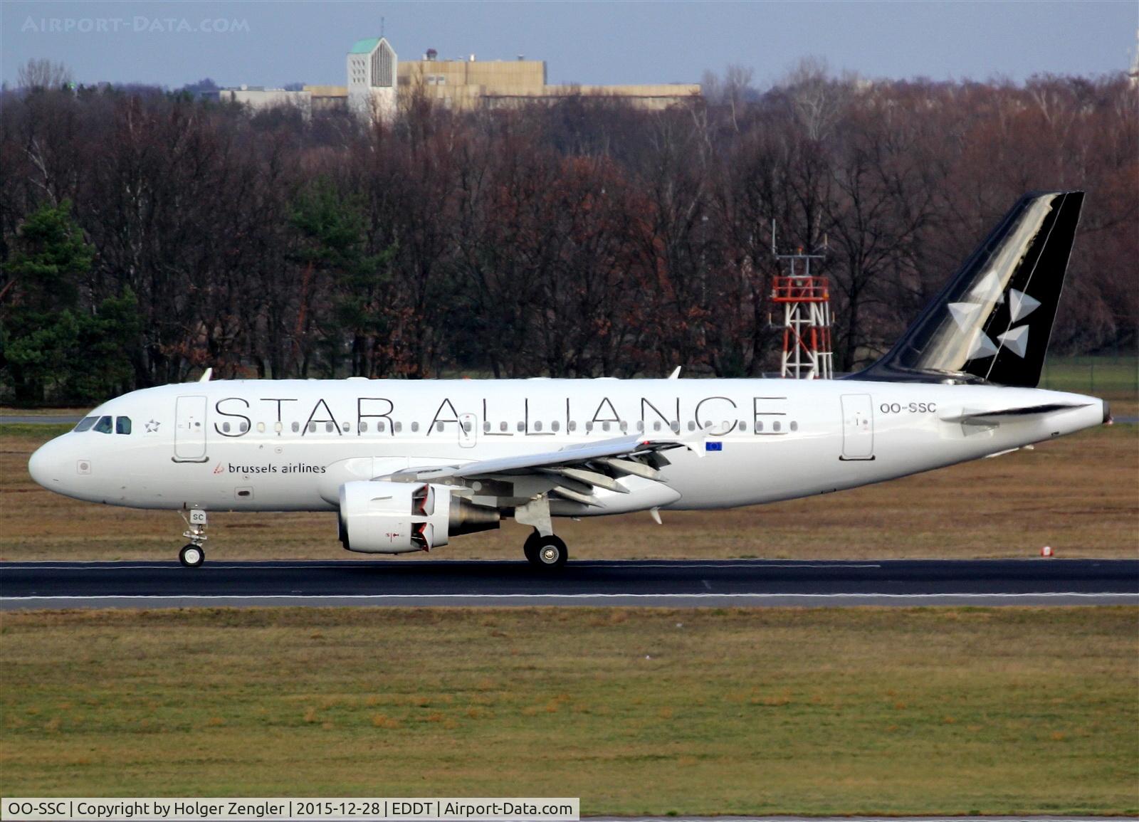 OO-SSC, 1999 Airbus A319-112 C/N 1086, From BRU straight down on rwy 26R.....