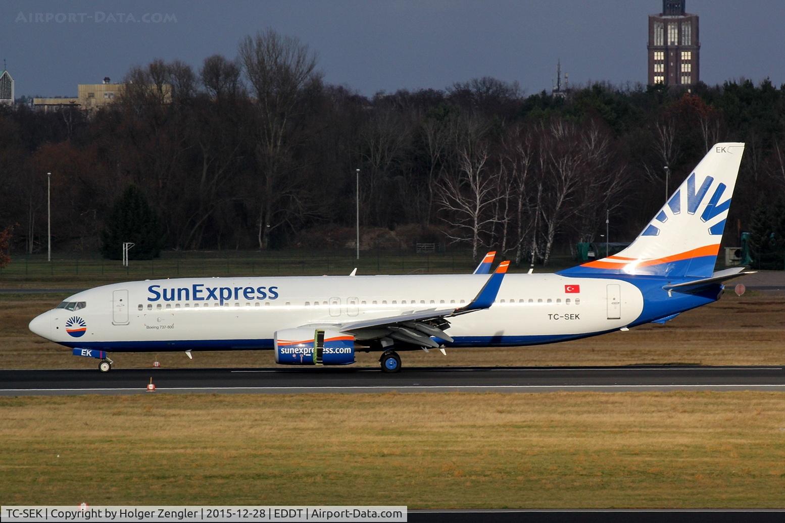 TC-SEK, 2015 Boeing 737-8HC C/N 61172, Arrival from Turkey....