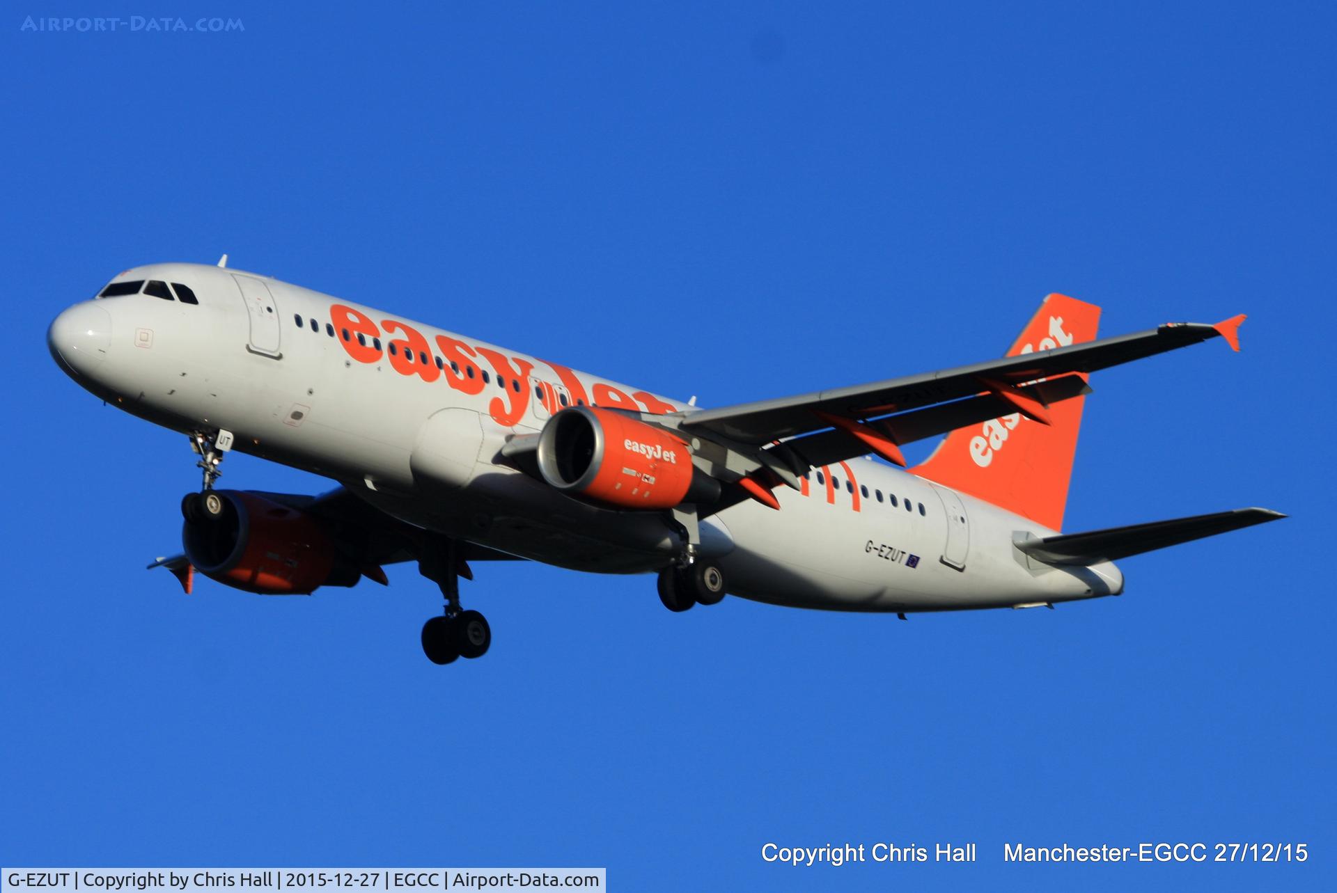G-EZUT, 2012 Airbus A320-214 C/N 5113, easyJet