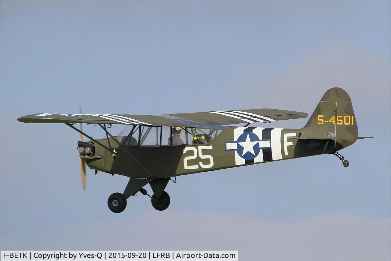 F-BETK, 1945 Piper L-4J Grasshopper (J3C-65D) C/N 13241, Piper J3C-65 Cub, On final rwy 25R, Brest-Bretagne airport (LFRB-BES)
