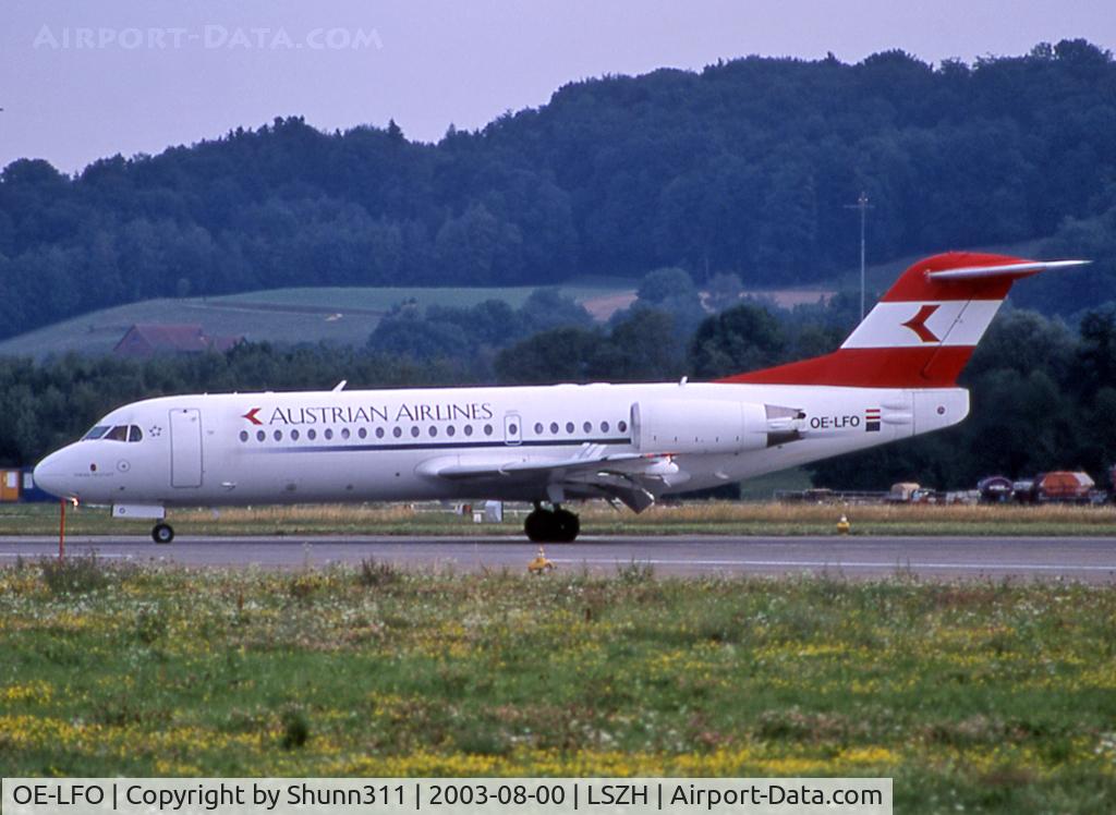 OE-LFO, 1995 Fokker 70 (F-28-0070) C/N 11559, Landing from rwy 28