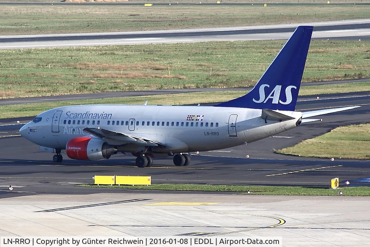 LN-RRO, 1998 Boeing 737-683 C/N 28288, Departing