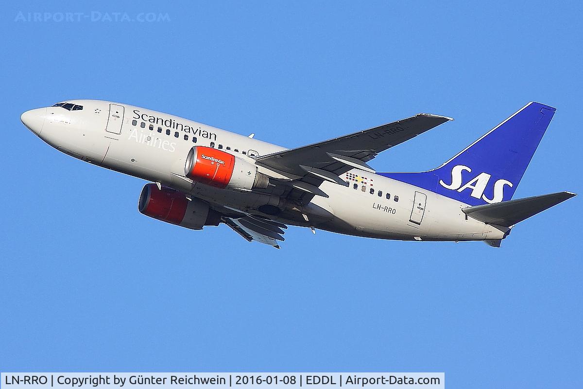 LN-RRO, 1998 Boeing 737-683 C/N 28288, Cimbing