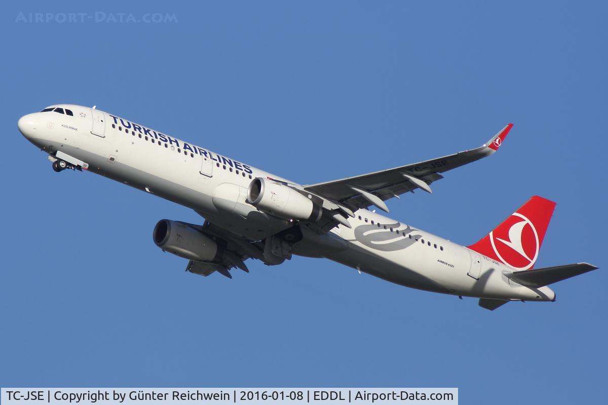 TC-JSE, 2012 Airbus A321-231 C/N 5450, Climbing