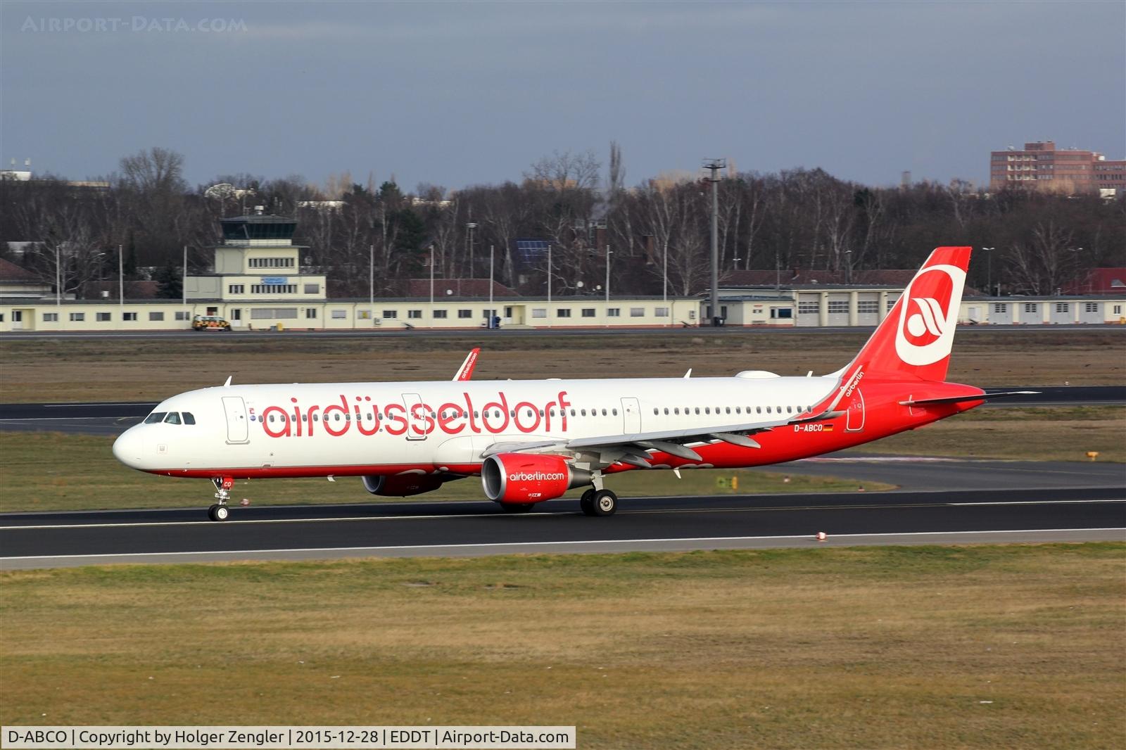 D-ABCO, 2015 Airbus A321-211 C/N 6501, The Duesseldorfer Berliner with fullthrottle on rwy 26L....