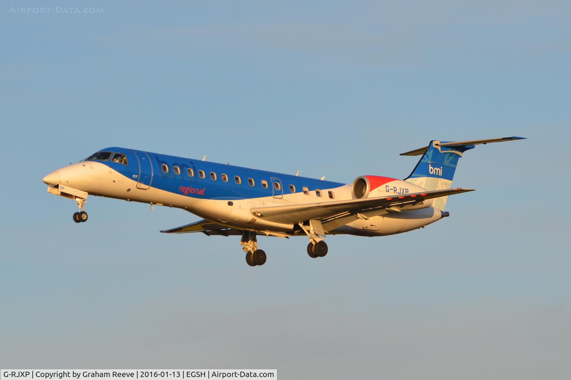 G-RJXP, 2001 Embraer ERJ-135ER (EMB-135ER) C/N 145431, Landing at Norwich.