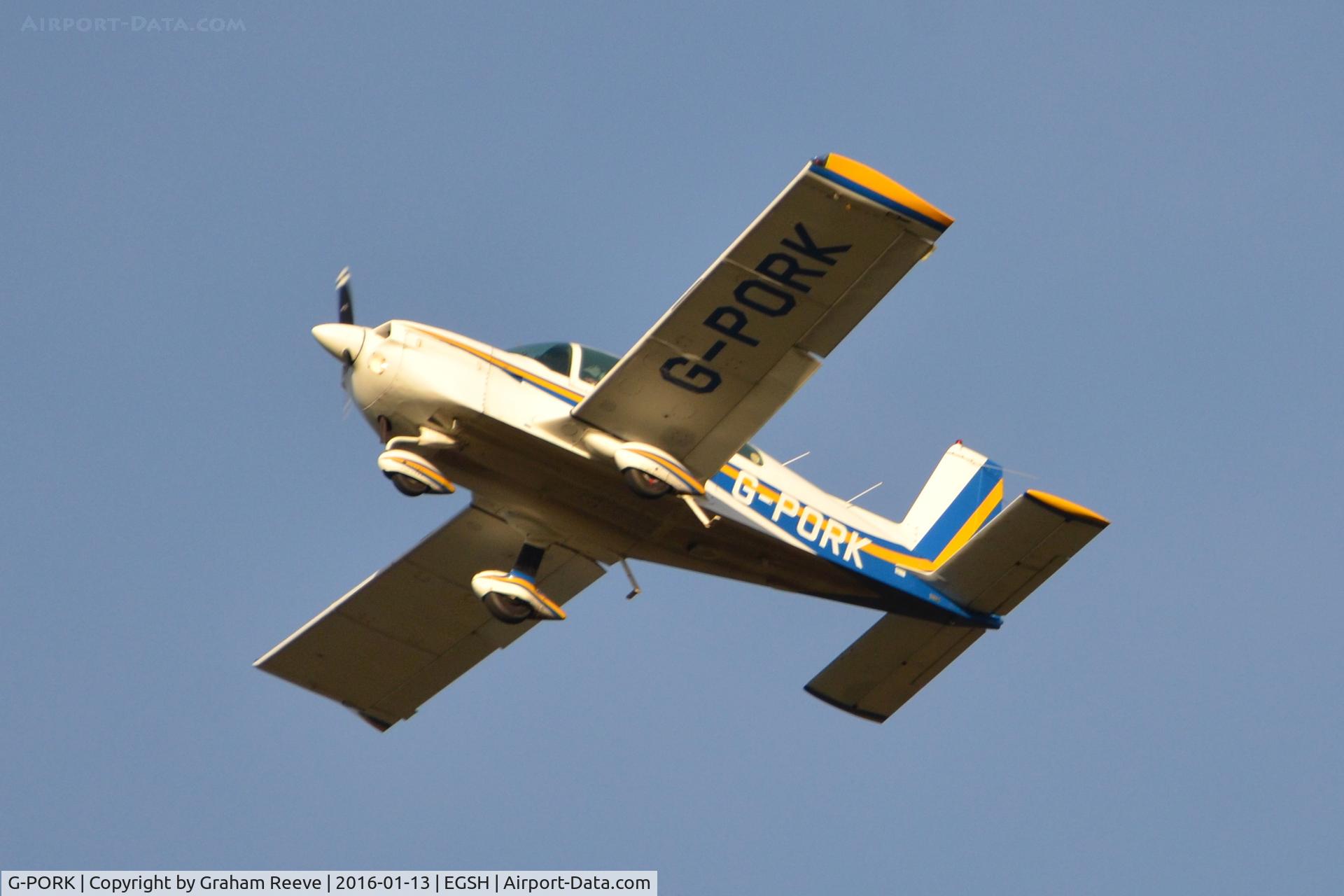 G-PORK, 1977 Grumman American AA-5B Tiger C/N AA5B-0625, Over head at Norwich.