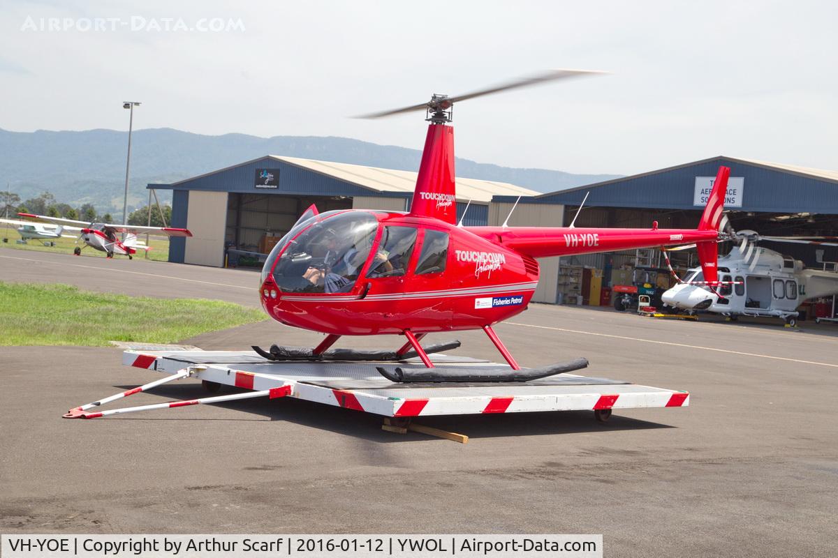 VH-YOE, 2010 Robinson R44 C/N 13035, Albion Park NSW January 2016