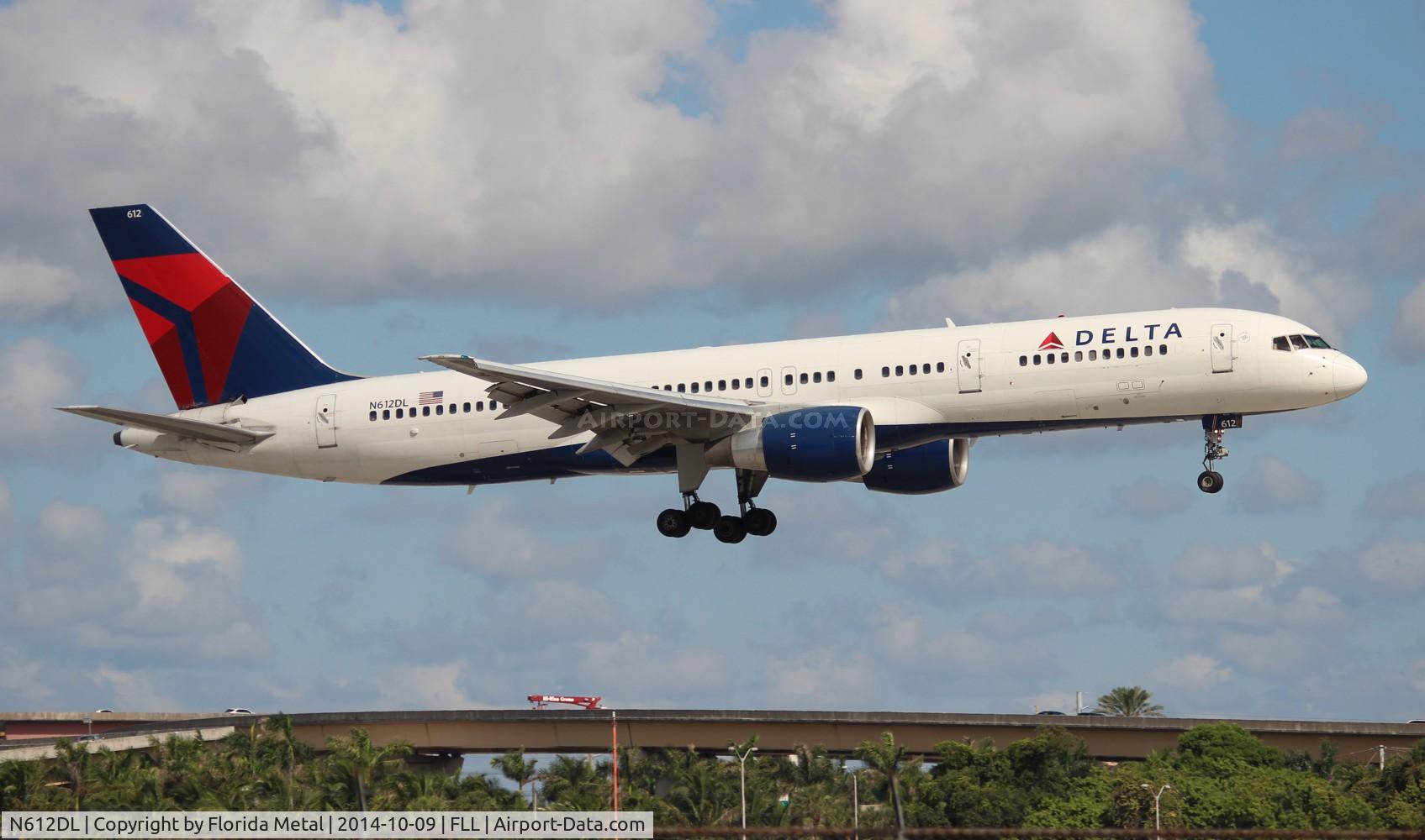 N612DL, 1985 Boeing 757-232 C/N 22819, Delta