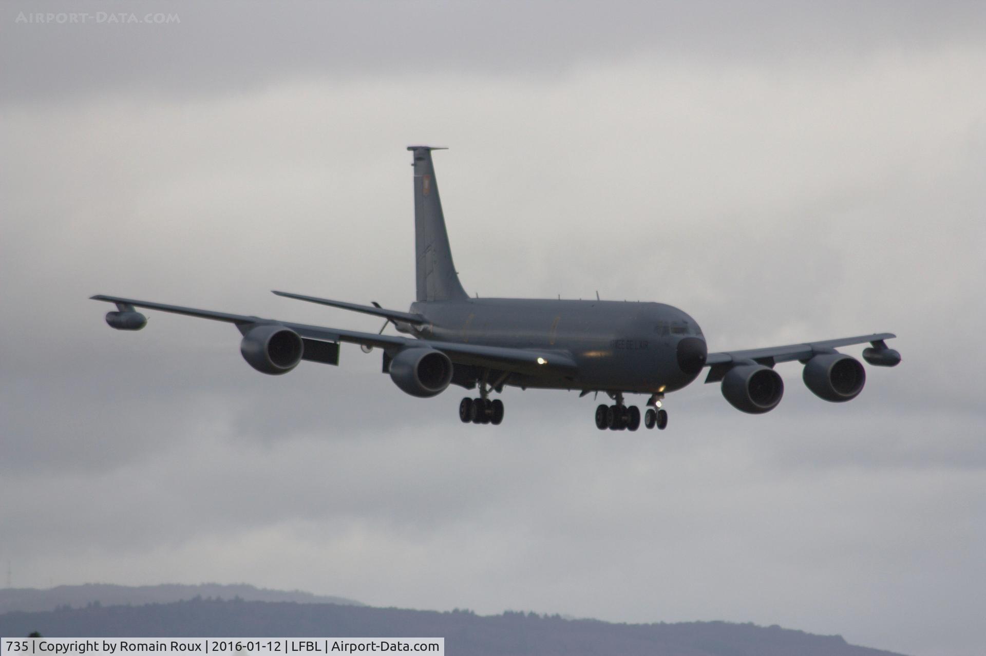 735, 1964 Boeing C-135FR Stratotanker C/N 18695, RDG LFB