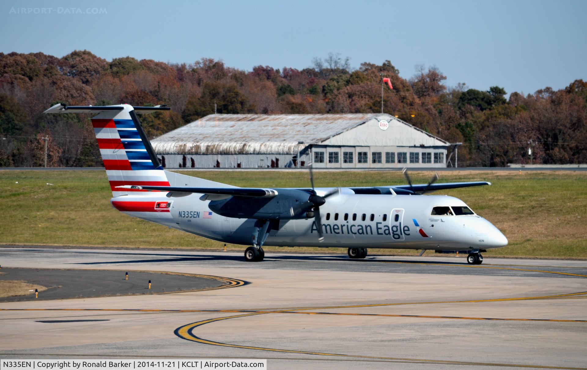N335EN, 1994 De Havilland Canada DHC-8-311 Dash 8 C/N 375, Taxi CLT