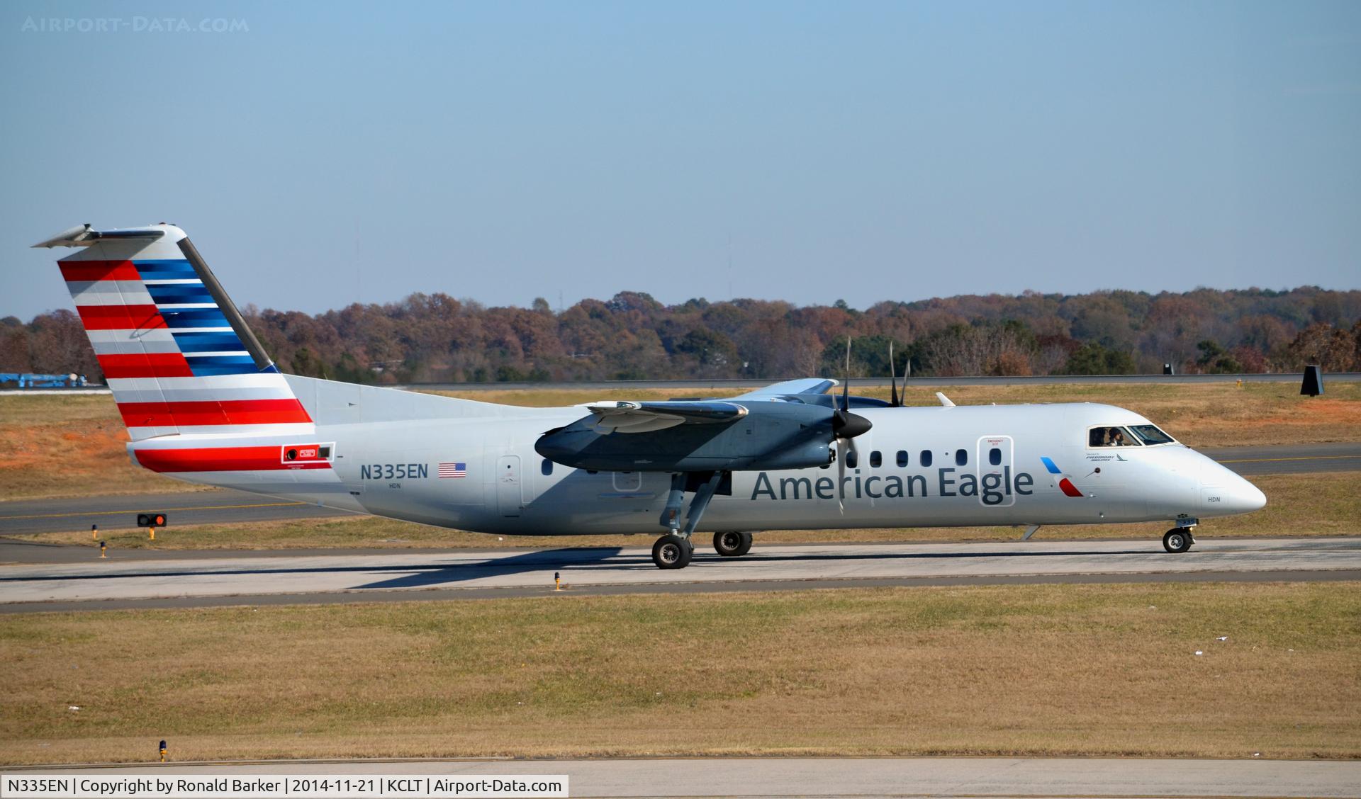 N335EN, 1994 De Havilland Canada DHC-8-311 Dash 8 C/N 375, Taxi CLT