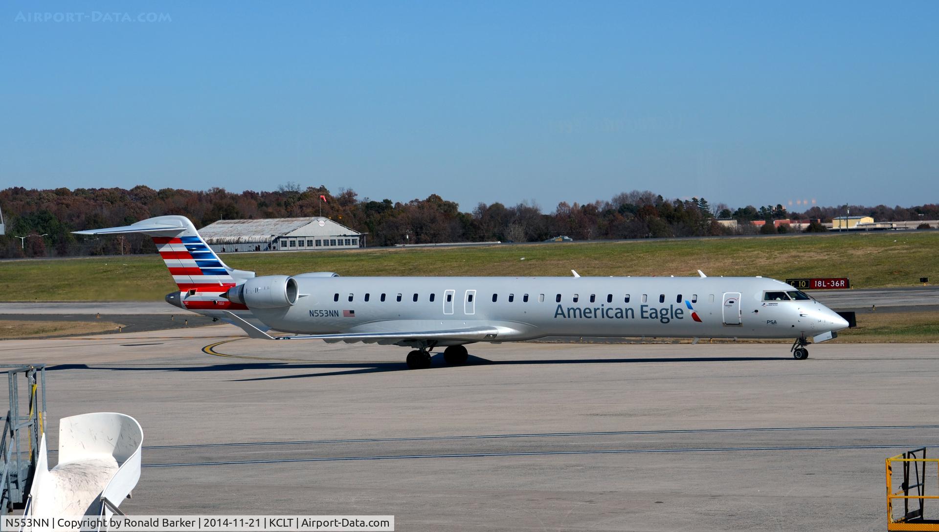 N553NN, 2014 Bombardier CRJ-900 NG (CL-600-2D24) C/N 15333, Taxi CLT