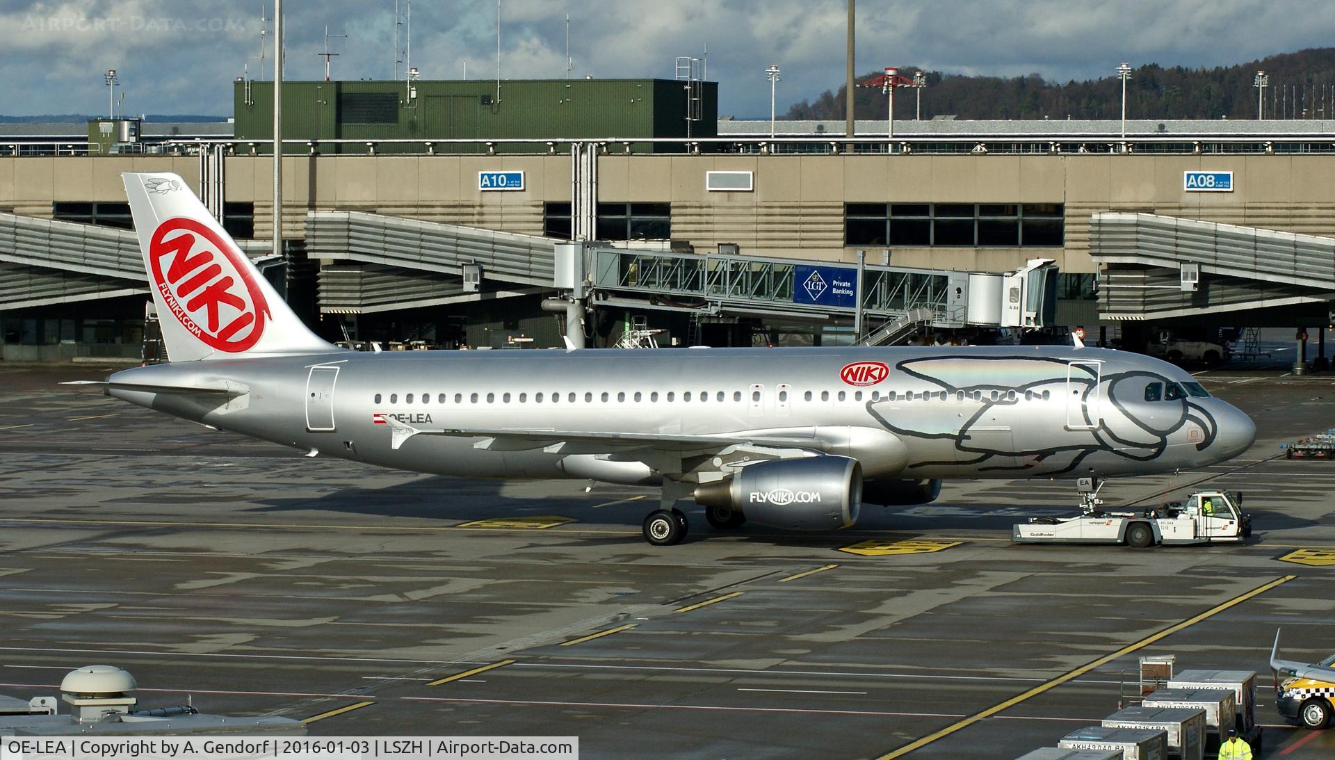 OE-LEA, 2005 Airbus A320-214 C/N 2529, Niki, seen here during pushback at Zürich-Kloten(LSZH)