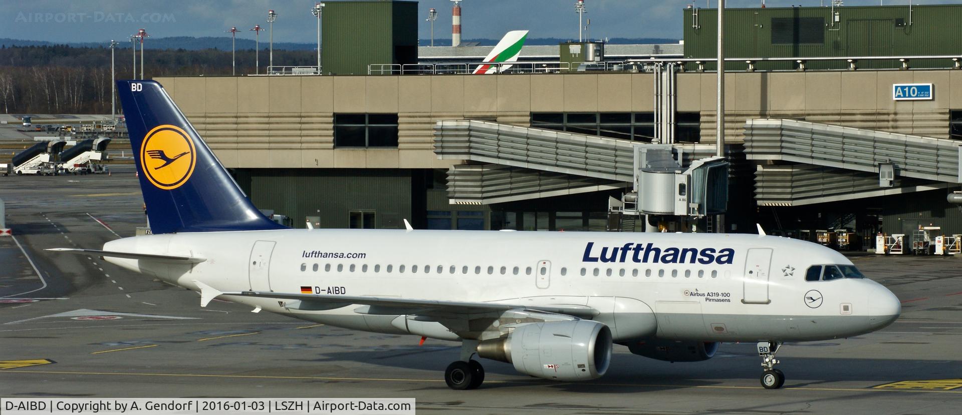 D-AIBD, 2010 Airbus A319-112 C/N 4455, Lufthansa, is here taxiing at Zürich-Kloten(LSZH)