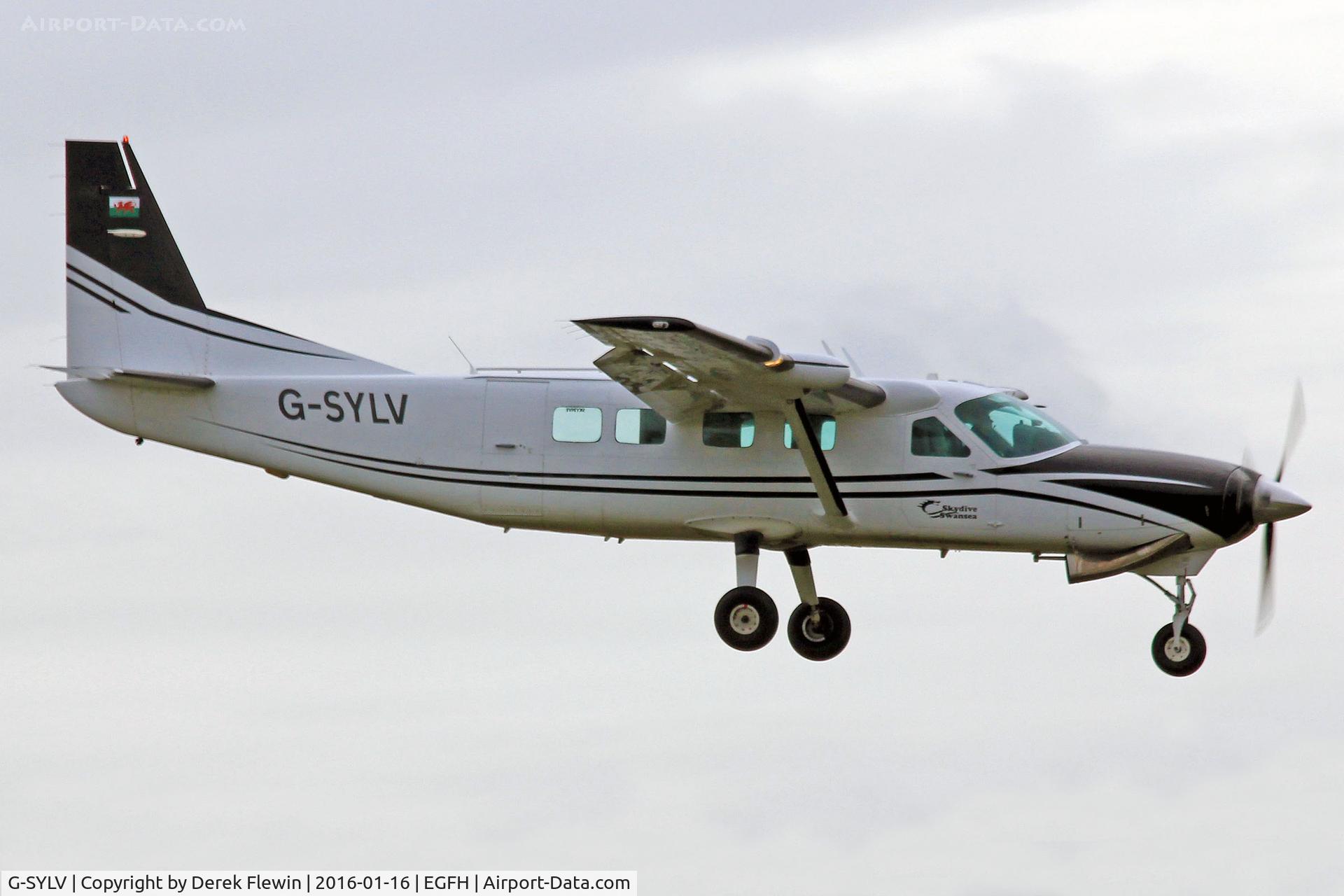 G-SYLV, 2002 Cessna 208B  Grand Caravan C/N 208B0936, Grand Caravan, Skydive Swansea, previously N40753, EC-IEV, D-FAAH, UR-CEGC, D-FAAH, seen landing on runway 28 after dropping a stick of x10 Parachutists.