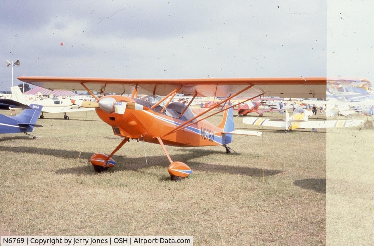 N6769, 1974 Bakeng Duce C/N 157, At Oshlosh EAA Convention
