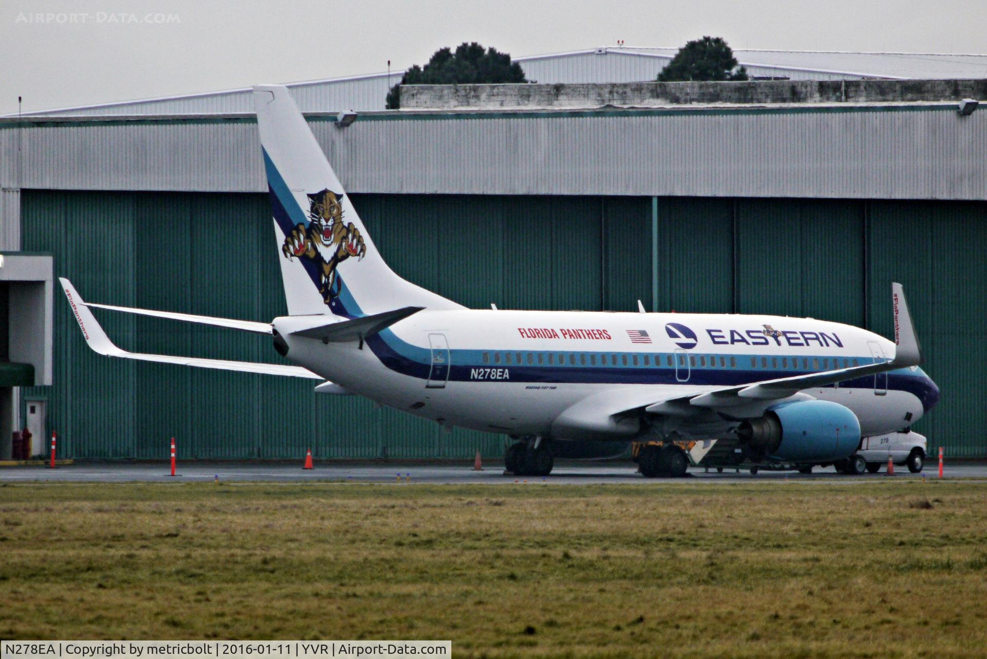 N278EA, 1998 Boeing 737-7L9 C/N 28006, Brought the Florida Panthers to Vancouver for Jan.11.2016 game