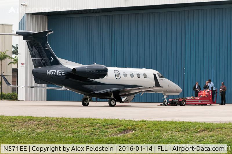 N571EE, 2015 Embraer EMB-505 Phenom 300 C/N 50500271, Ft. Lauderdale